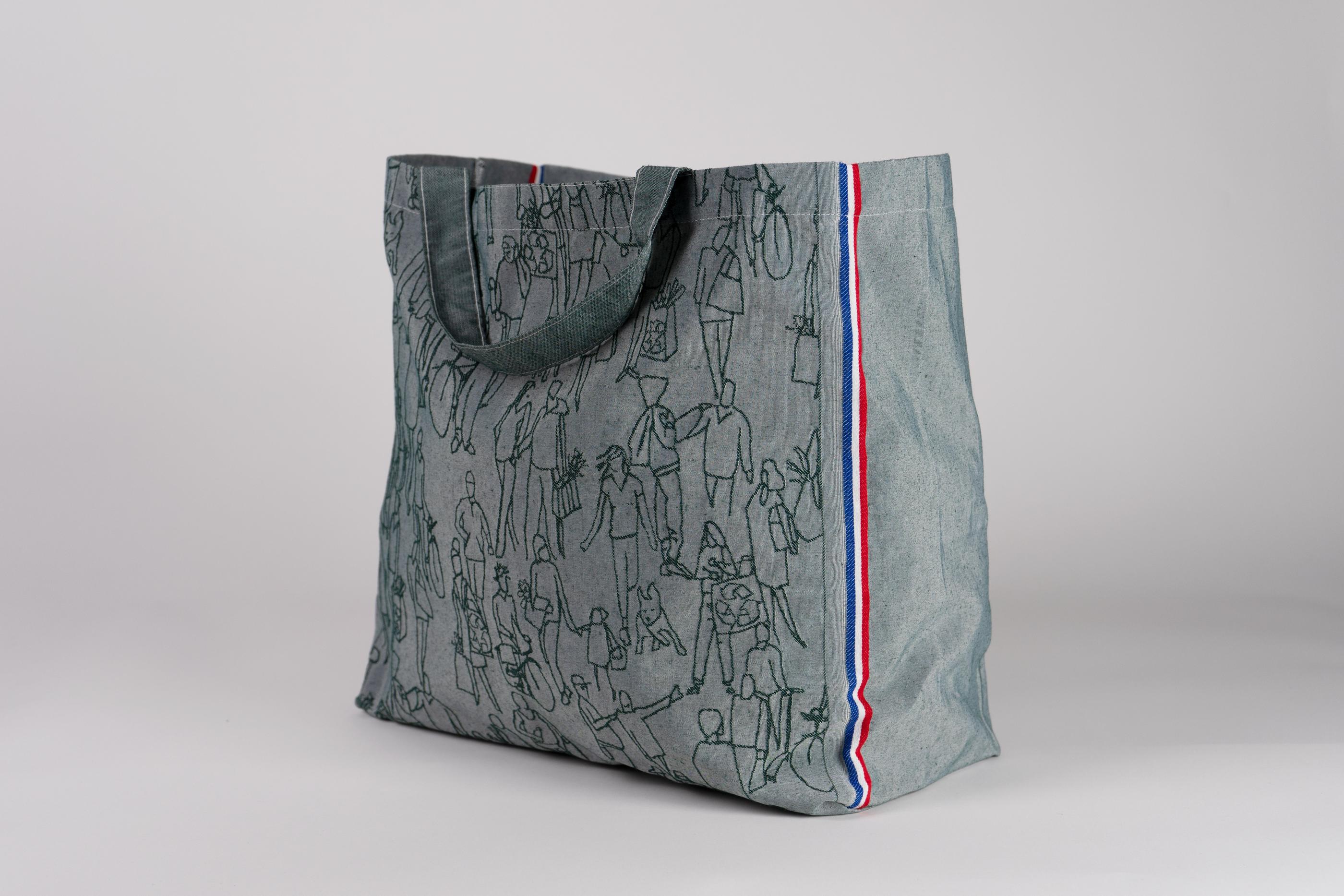 En toile de jute, en textile recyclé les sacs et cabas écolos ont le  vent en poupe - Le Parisien
