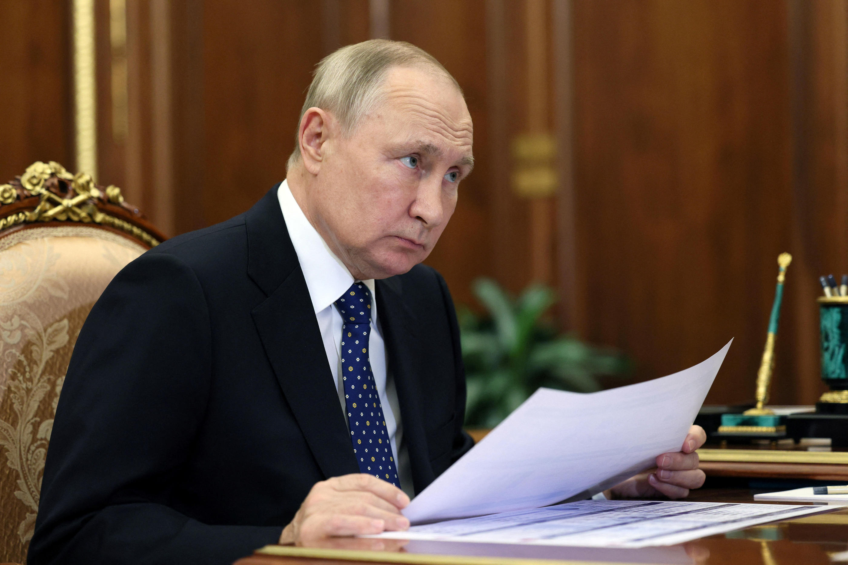 Guerre en Ukraine : Poutine reconnaît des «difficultés administratives» -  Le Parisien