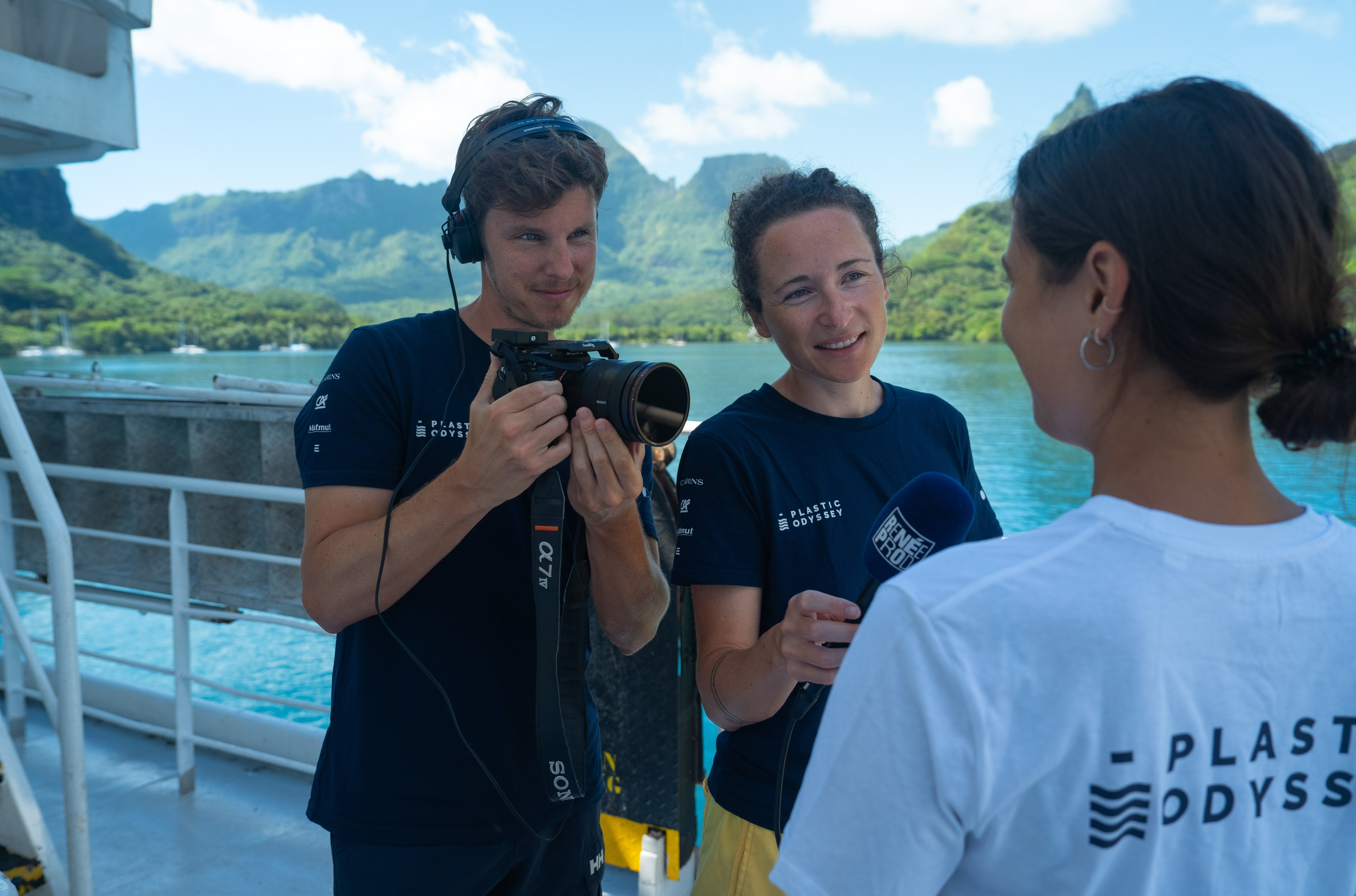 Tahiti, mars 2024. Quentin Pommier et Margaux Bédé ont embarqué pour une mission de deux mois à bord du bateau Plastic Odyssey. DR