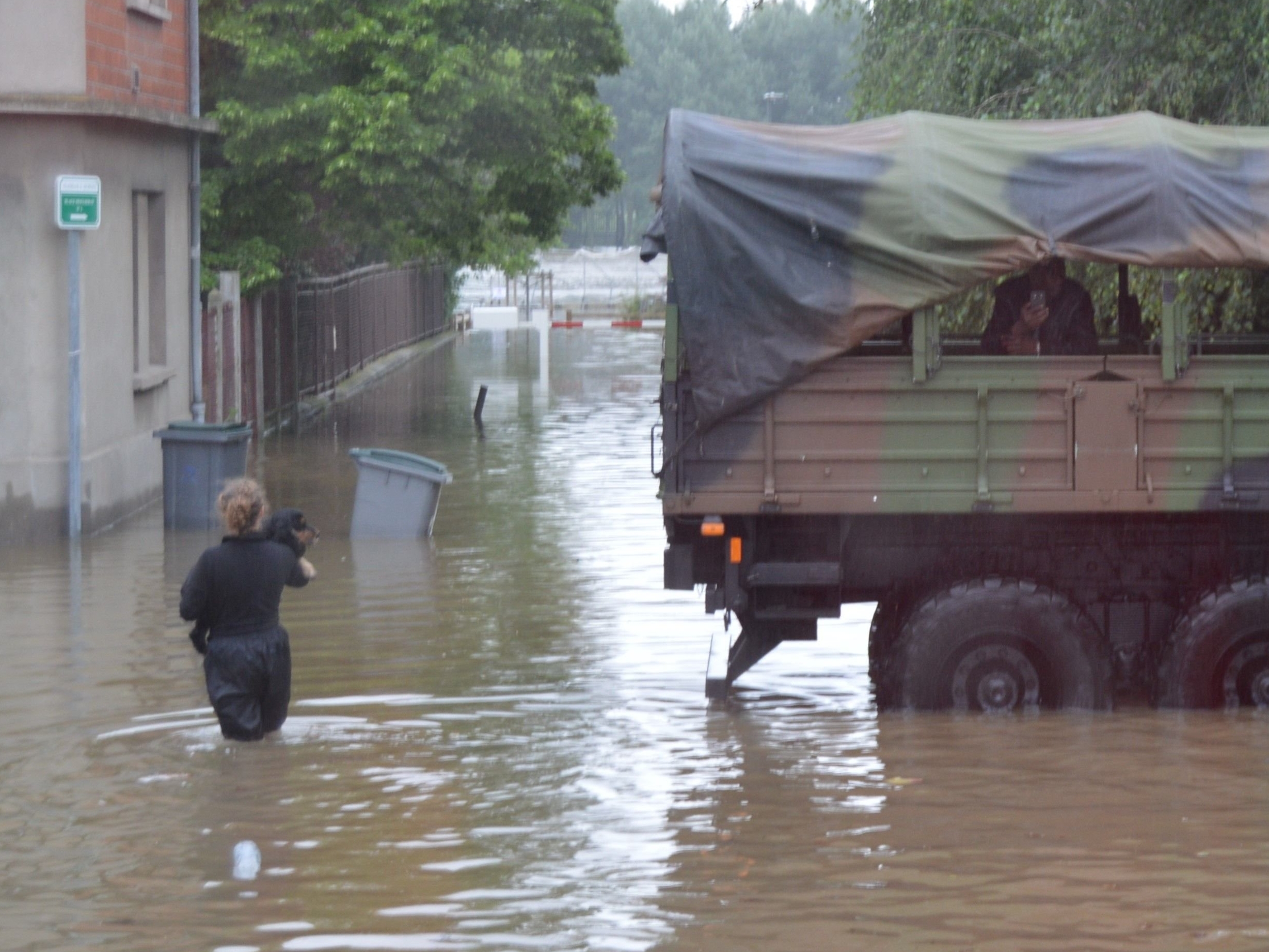 Villeneuve-Saint-Georges (Val-de-Marne). L'unité d’assistance aux secours à animaux a été développée après les inondations survenues dans cette ville. DR