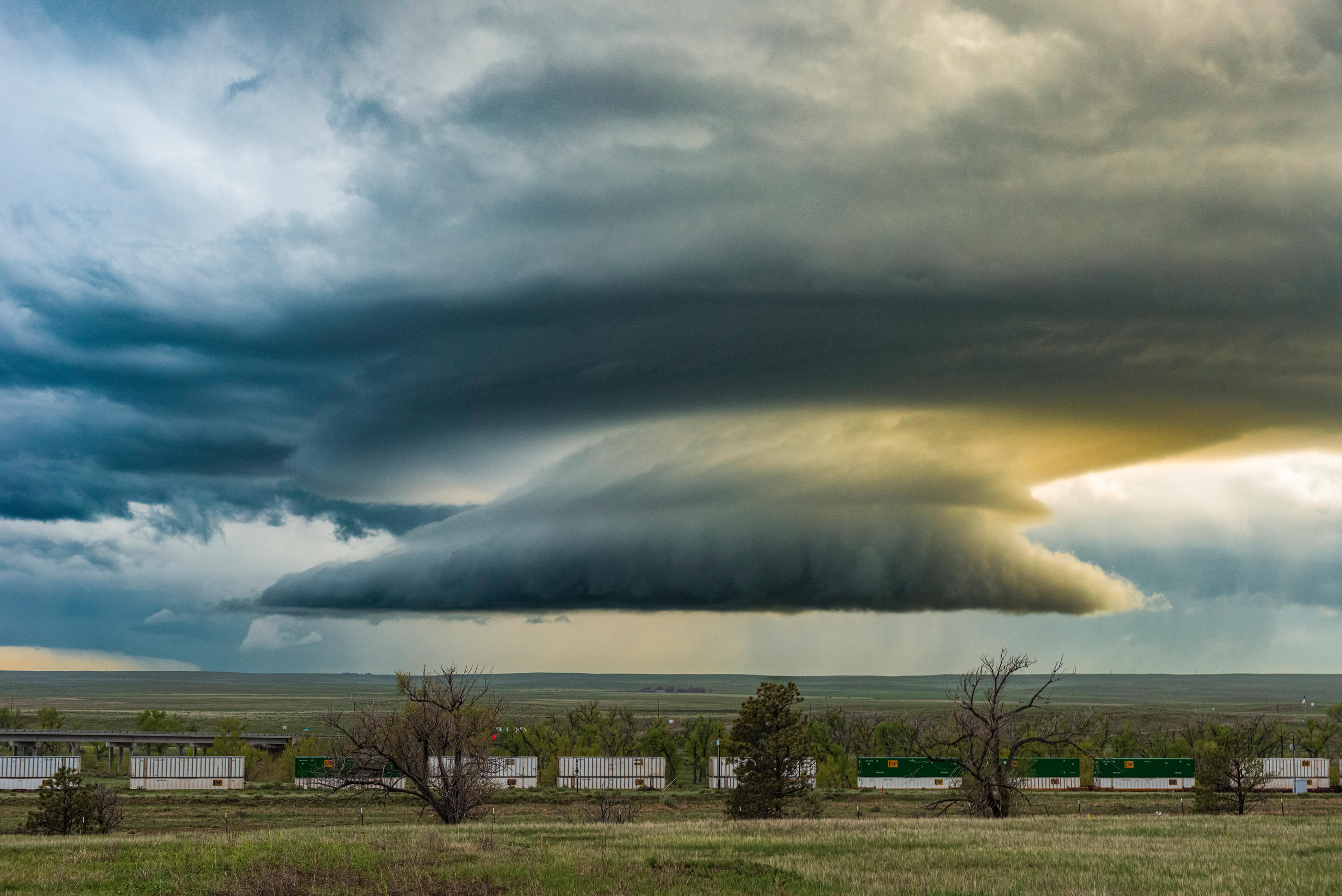 C'est ce type d'orage dit supercellulaire, s'abattant ici sur l'État du Colorado, aux États-Unis, qui a touché une bonne partie du pays mercredi . (illustration) istock/John Finney