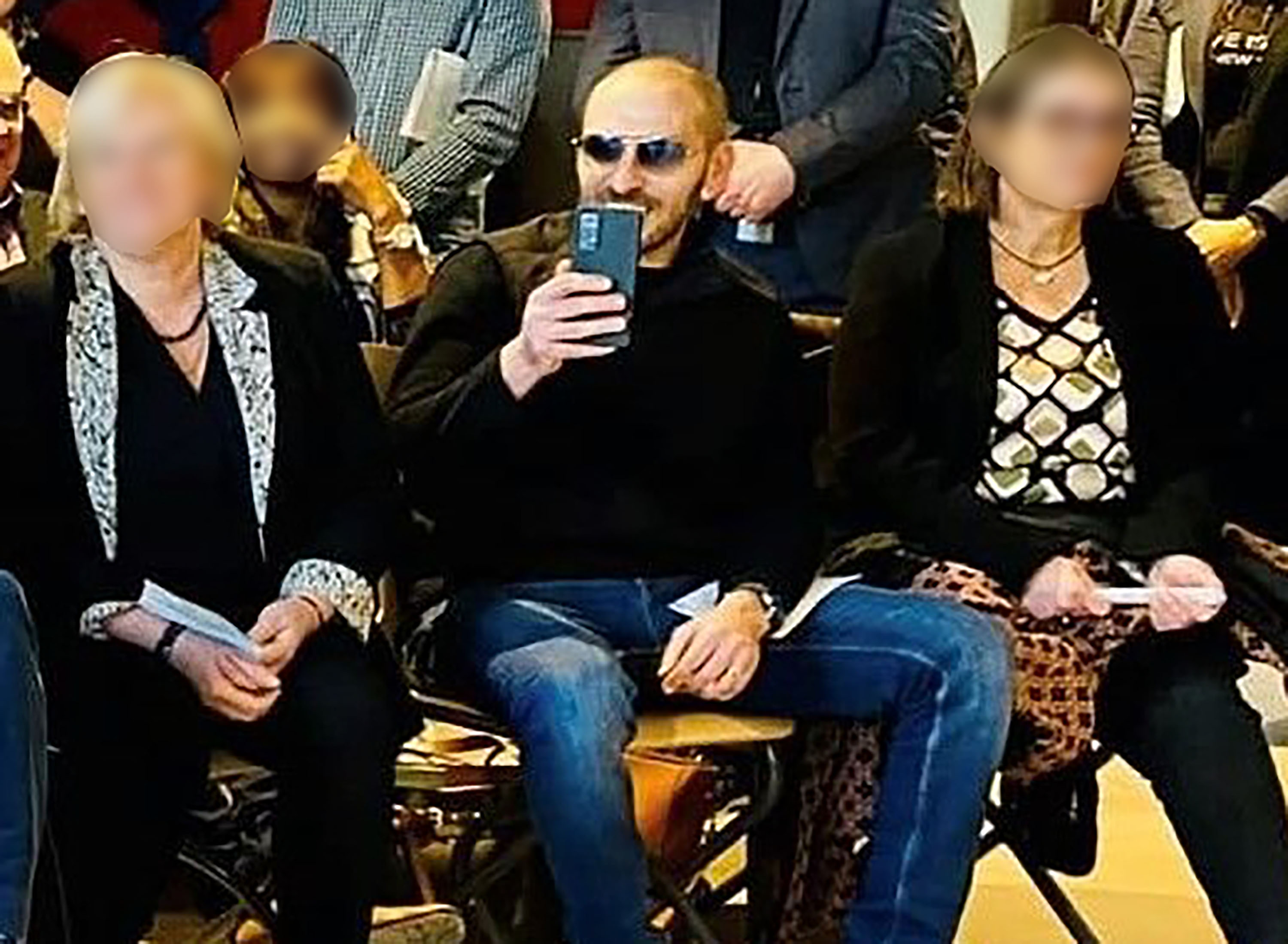 Mokhtar Allouache (au centre) a été condamné à cinq mois de sursis probatoire pour des envois réitérés de messages malveillants. /Facebook/Ville de Nogent-sur-Oise