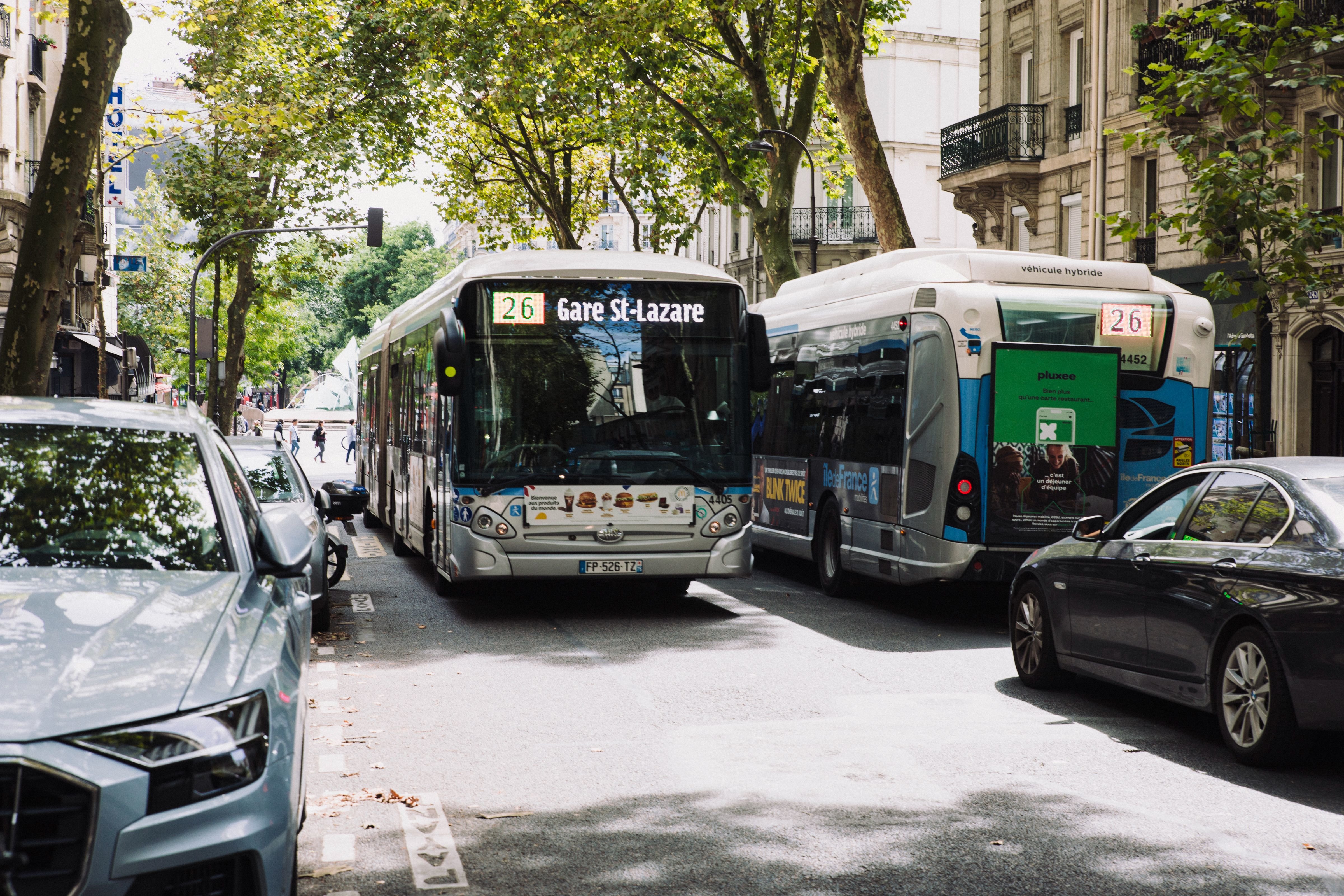 Les chauffeurs de bus maintiennent qu'on leur demande «d’effacer tous les voyants» d'alerte avant d'entrer dans les centres techniques de la RATP. LP/Philippe Labrosse