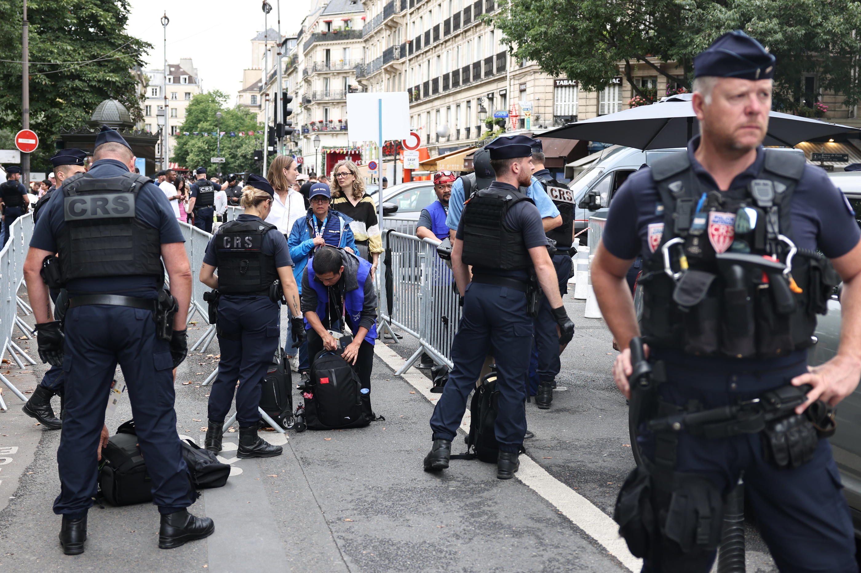 Grâce notamment à des fouilles minutieuses aux divers points d'entrée, la cérémonie s'est déroulée sans encombre. LP/Frédéric Dugit