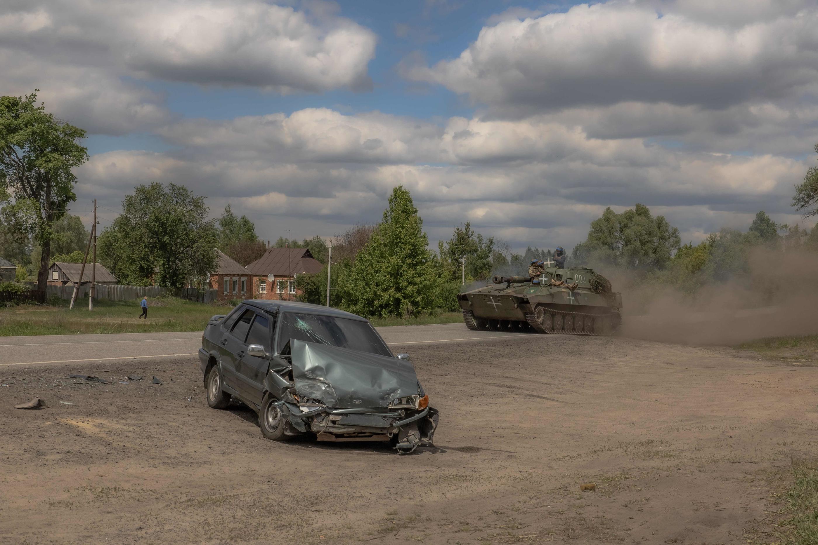 L'assaut des troupes russes a poussé les forces ukrainiennes à se replier dans certaines zones de la région de Kharkiv, au nord-est de l'Ukraine. AFP/Roman Pilipey