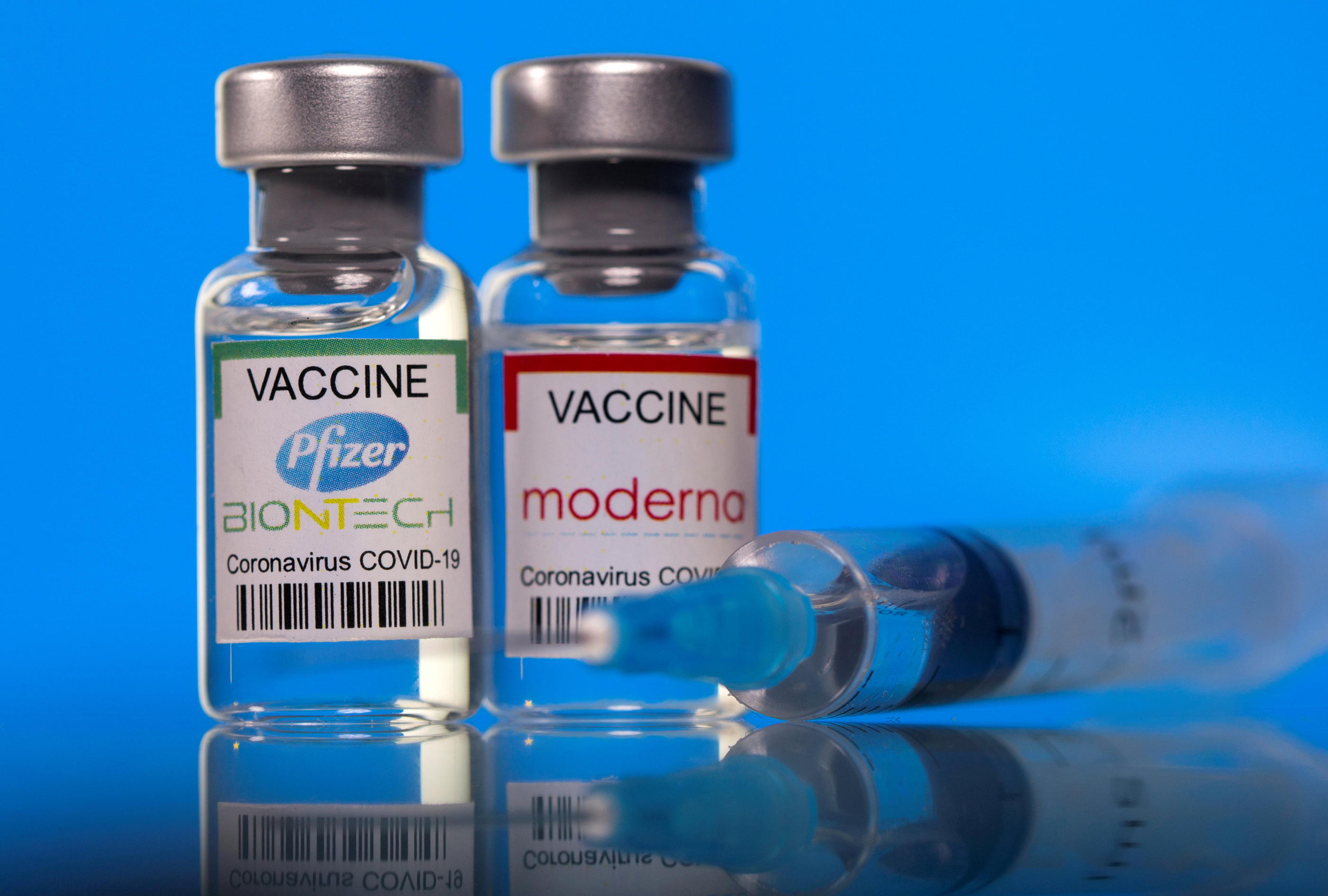 BioNTech-Pfizer et Moderna ont été parmi les premiers à mettre sur le marché des vaccins contre le coronavirus. LP/Dado Ruvic