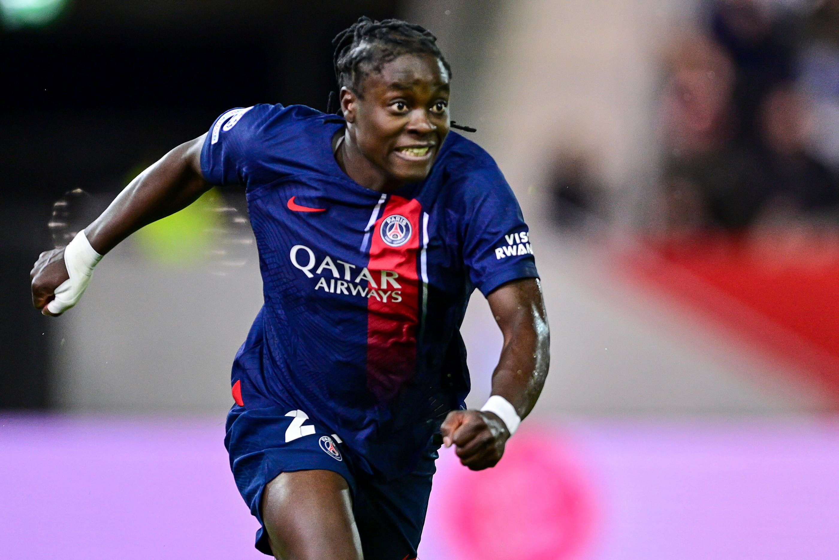 Tabitha Chawinga, meilleure buteuse et meilleure passeuse du PSG cette saison, sera encore l'atout principal en quarts de finale de Ligue des champions. Icon Sport