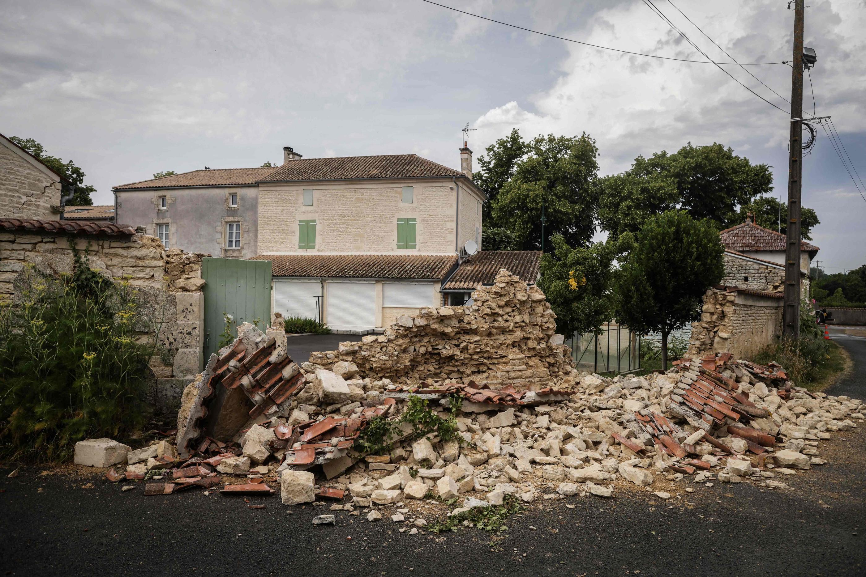 La Laigne, village de Charente-Maritime, a été le plus touché par le séisme du 16 juin 2023. AFP/Thibaud Moritz