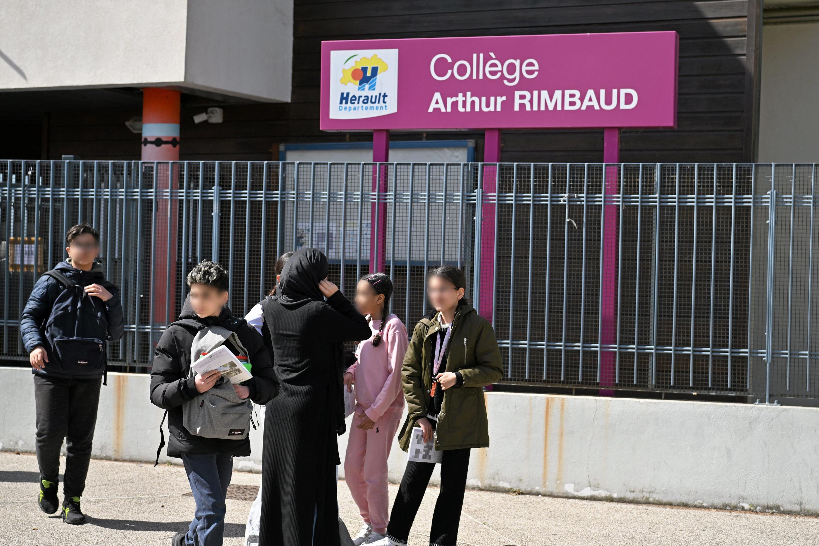 La jeune fille avait été violemment frappée à la sortie de son établissement par un groupe d’élèves, le 2 avril. PhotoPQR/Midi Libre/Jean-Michel Mart