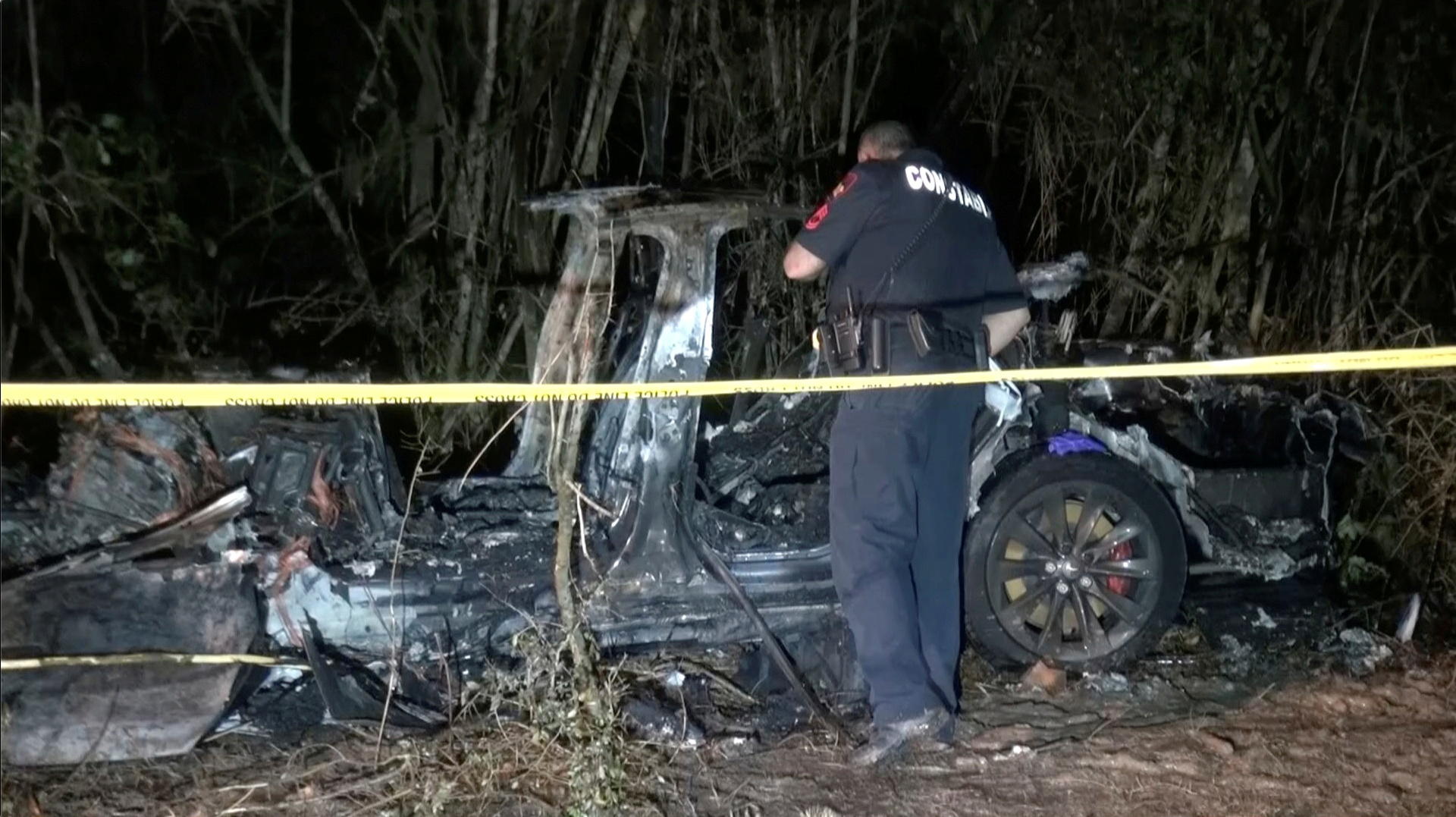 Lors de l'accident de la Tesla à Spring au Texas, les victimes ont été retrouvées sur le siège passager et le siège arrière. REUTERS