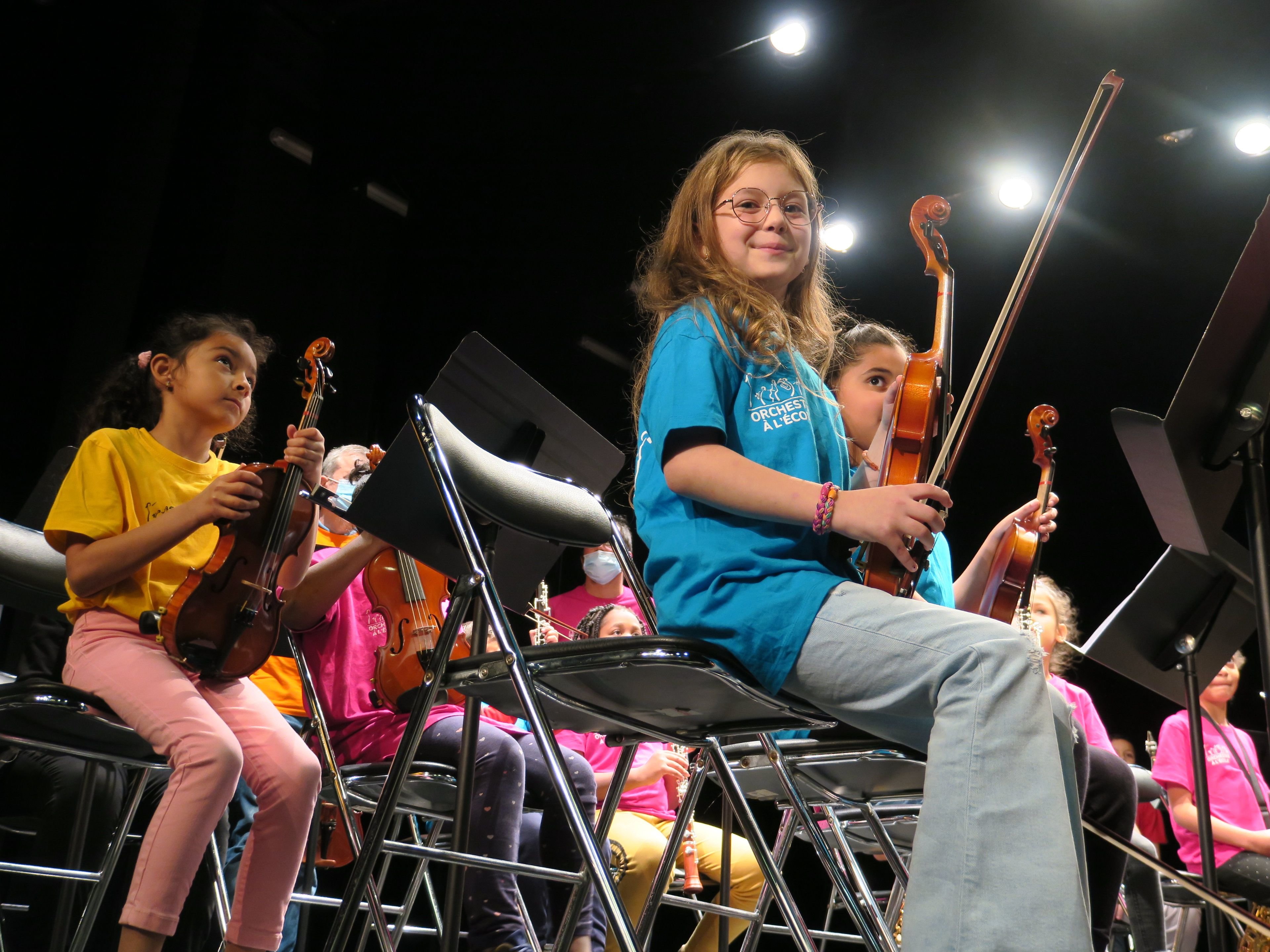 Montereau, ce jeudi. Premier concert de la classe orchestre de Montereau au conservatoire, avec une Sara tout sourire, fière d'apprendre le violon. Juste quelques notes mais après 8 heures de pratique, c'est très bien! Lp/Faustine Léo