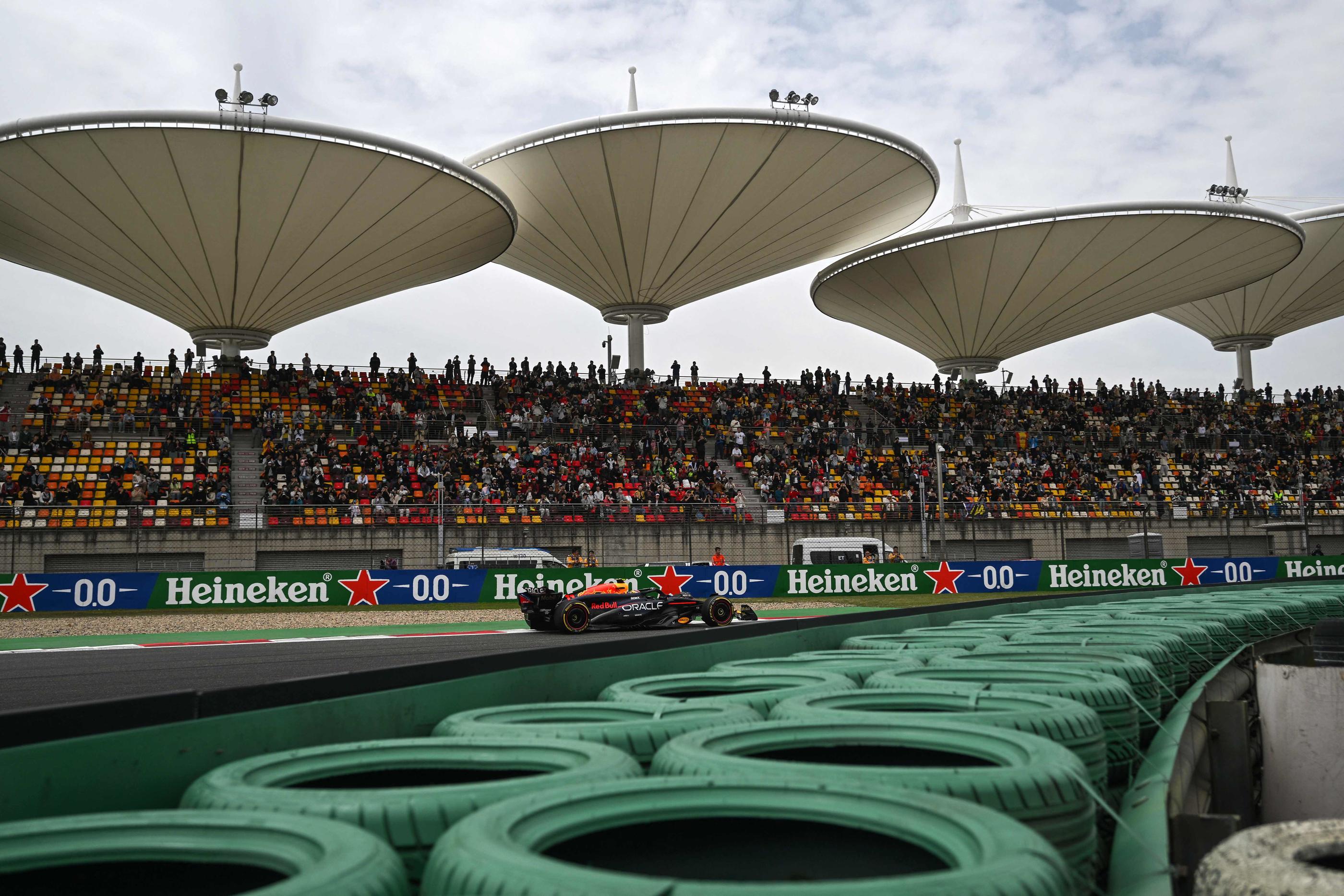 Depuis la dernière venue sur le Shanghai International Circuit (Chine), Red Bull est devenu l'écurie à battre en lieu et place de Mercedes. Pedro Pardo / AFP