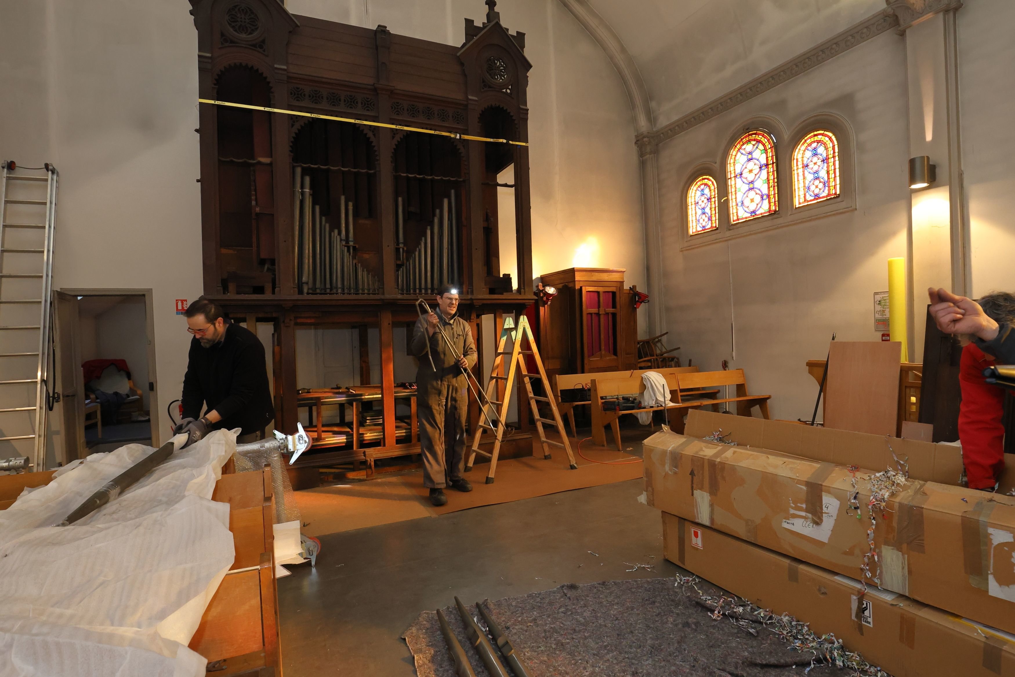 Bois-Colombes. L'orgue de l'église Notre-Dame de Bon-Secours est démonté. Il sera rénové et agrandi afin d'offrir plus de possibilités et ainsi accueillir davantage de concerts. La facture se monte à plus de 500 000 euros. Studio des Bourguignons/Richard Loret