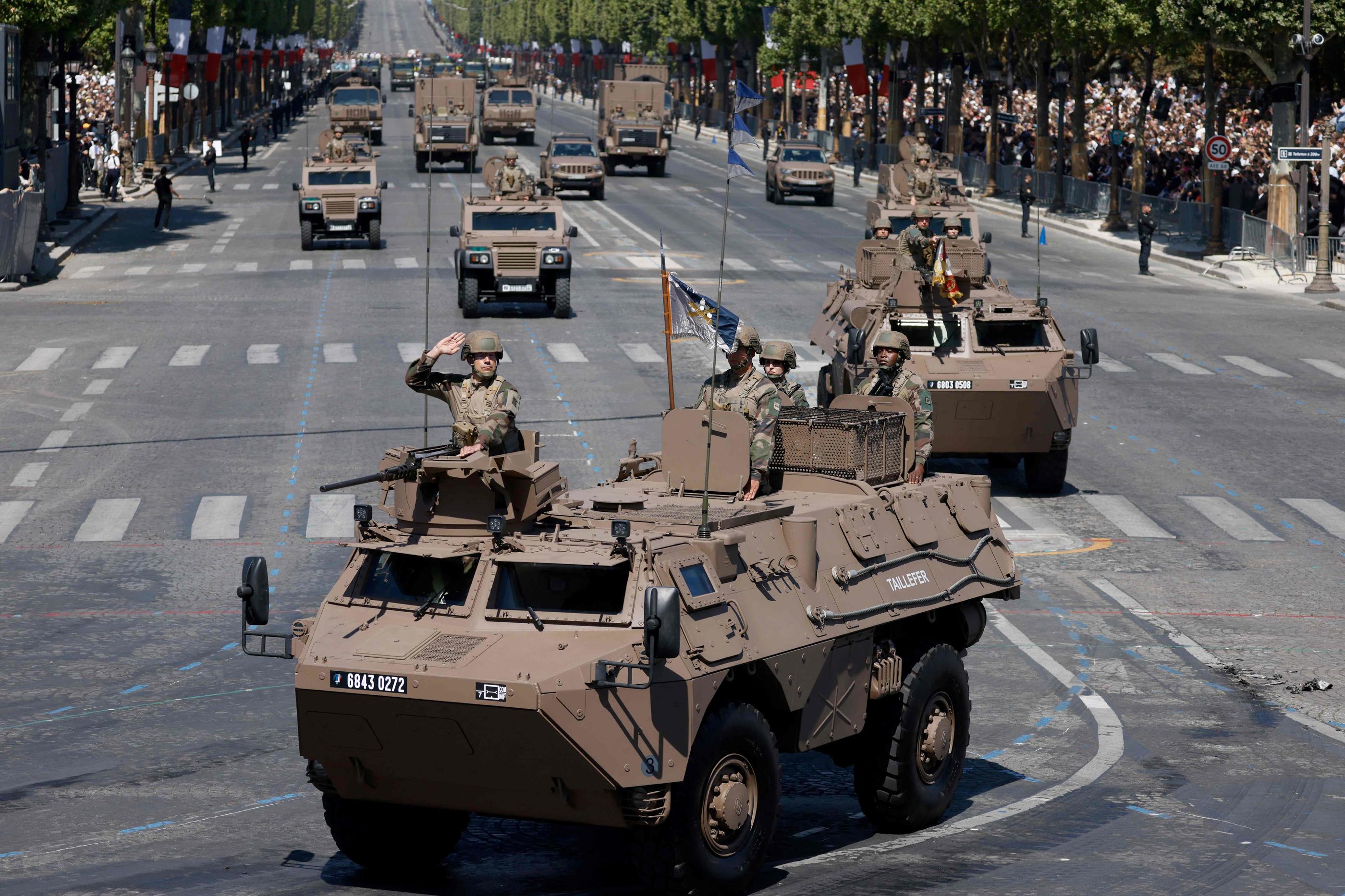 La France va livrer "des centaines" de blindés à l'Ukraine pour l'aider dans sa guerre face à la Russie. AFP/Ludovic Marin