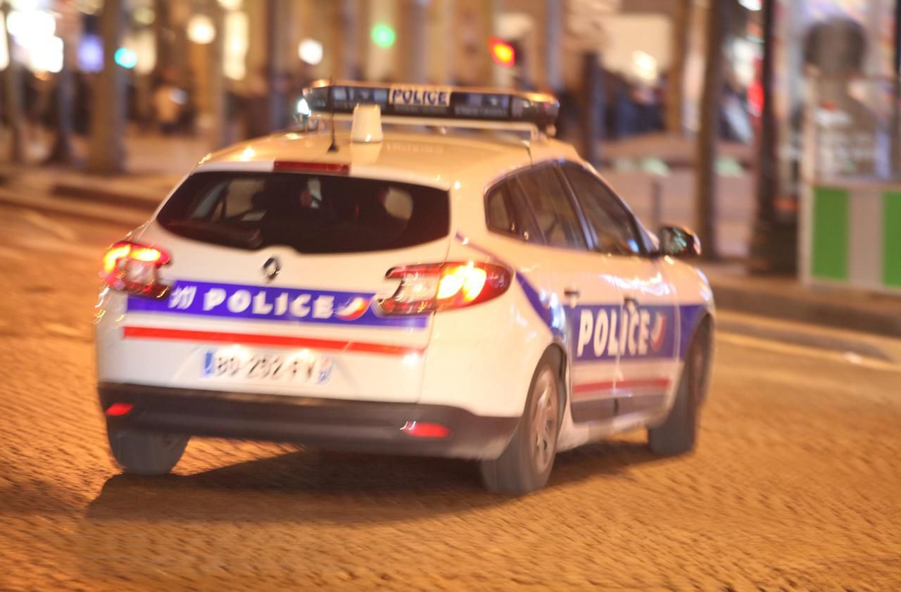 <b></b> PARIS,. Illustration d’un véhicule de la police nationale en intervention. 