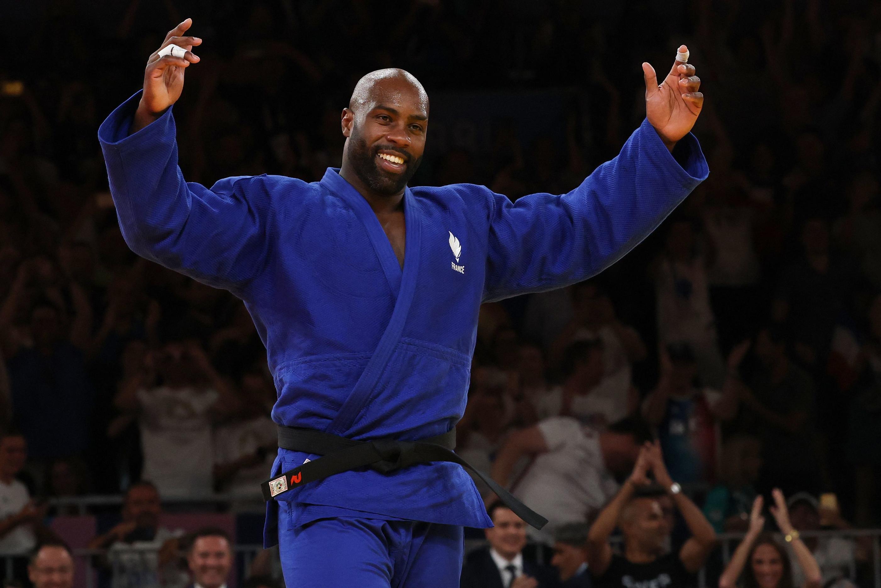 A 35 ans, Teddy Riner décroche aux Jeux olympiques de Paris sa troisième médaille d'or en individuel. (Photo by Jack GUEZ / AFP)