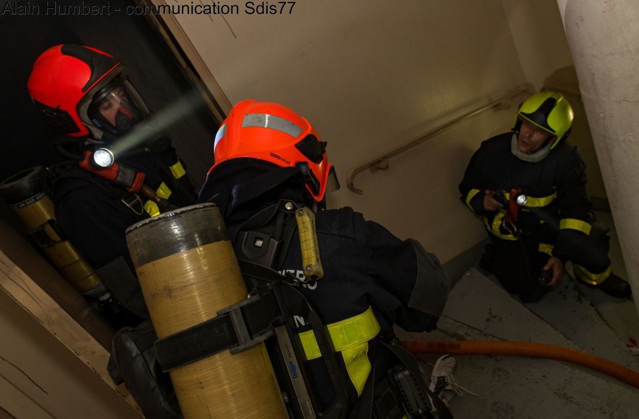 <b></b> Illustration. La nuit a été chargée pour les pompiers de Seine-et-Marne, qui sont intervenus sur deux incendies au milieu de la nuit. 