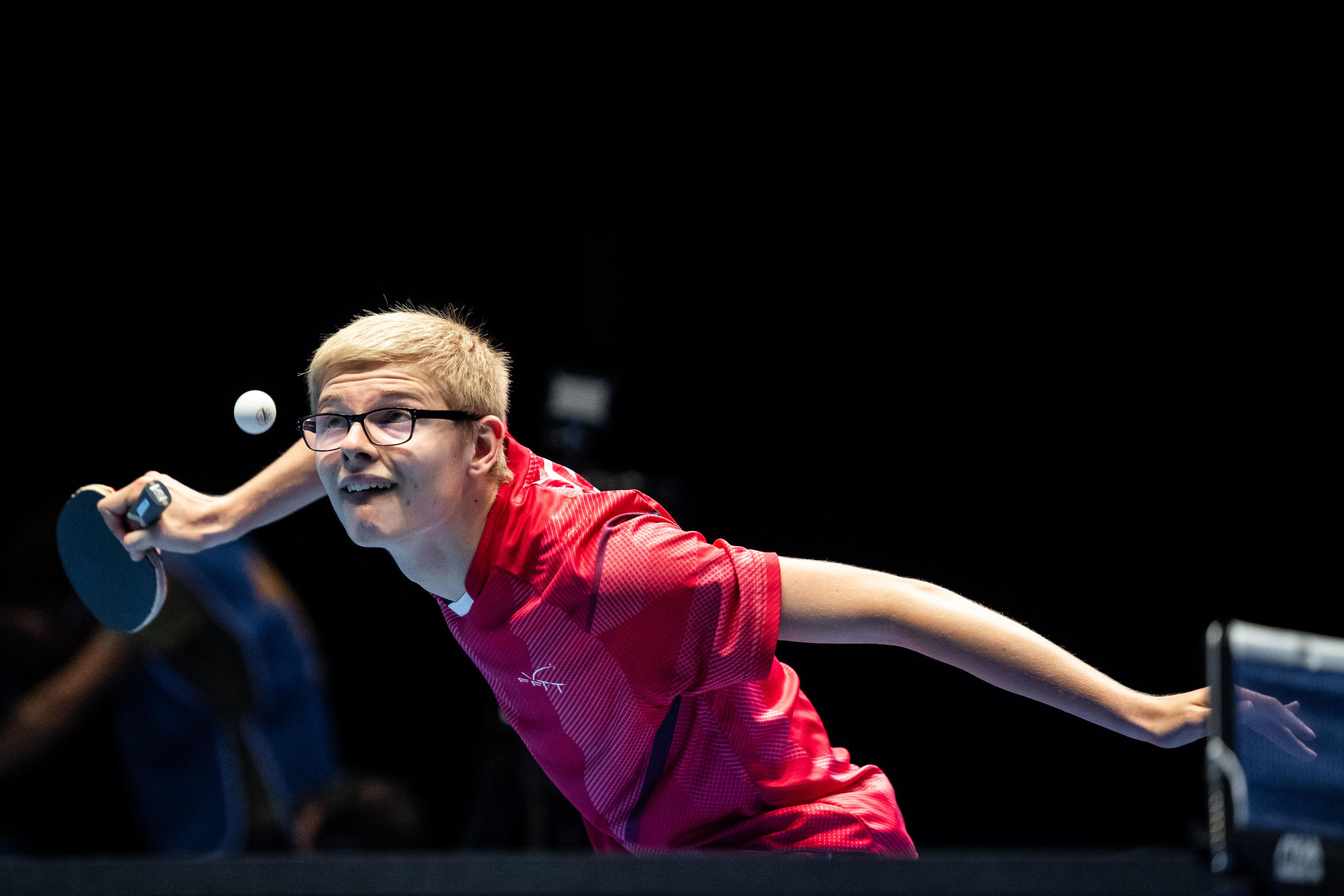 Le jeune Félix Lebrun, ici aux championnats d'Europe de 2023, est venu à bout de son compatriote Simon Gauzy. Photo Icon Sport/Mathilda Ahlberg