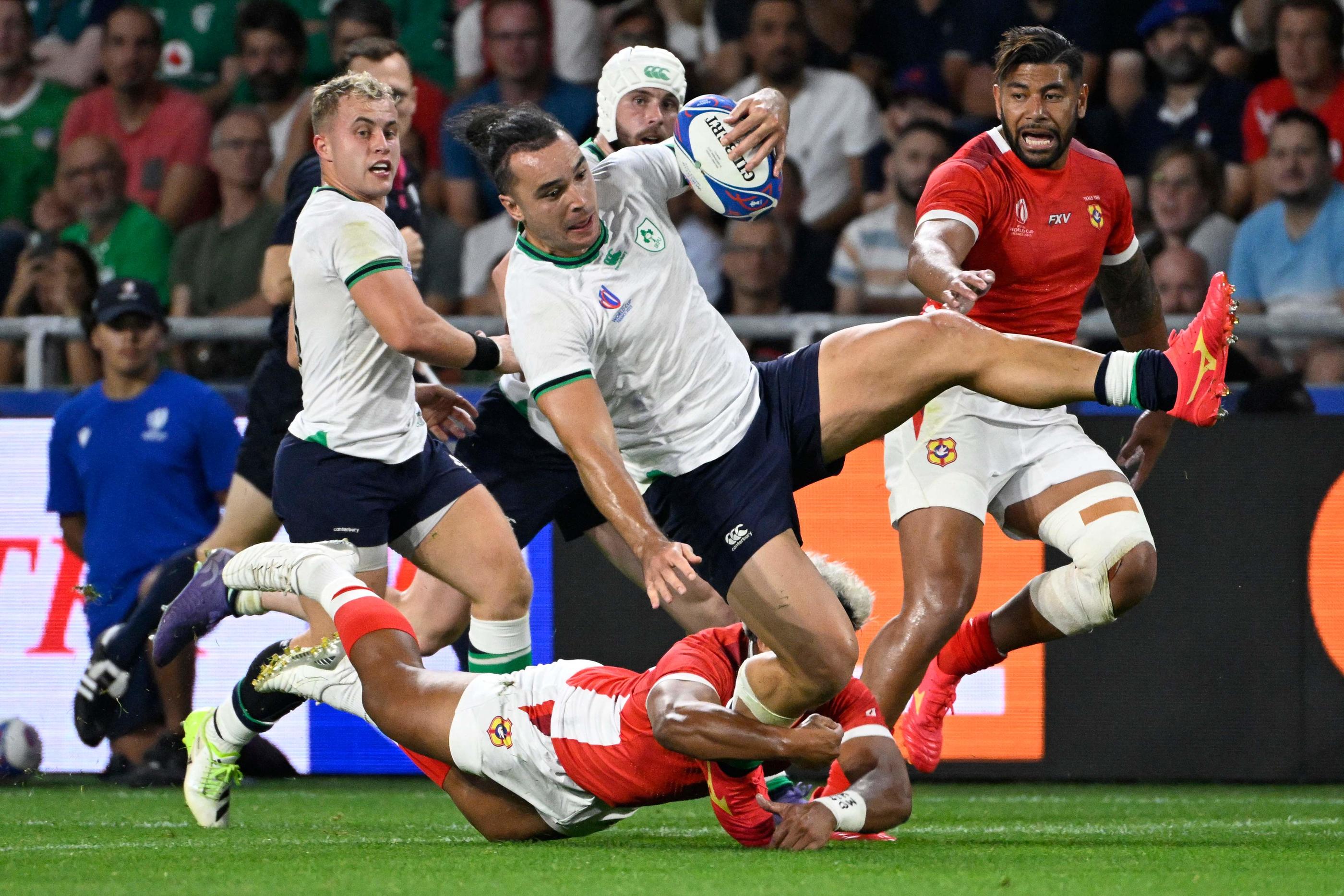 La rencontre de Coupe du monde de rugby Irlande-Tonga, diffusée samedi16 septembre sur TF 1, a fini en tête des audiences. AFP/Damien Meyer