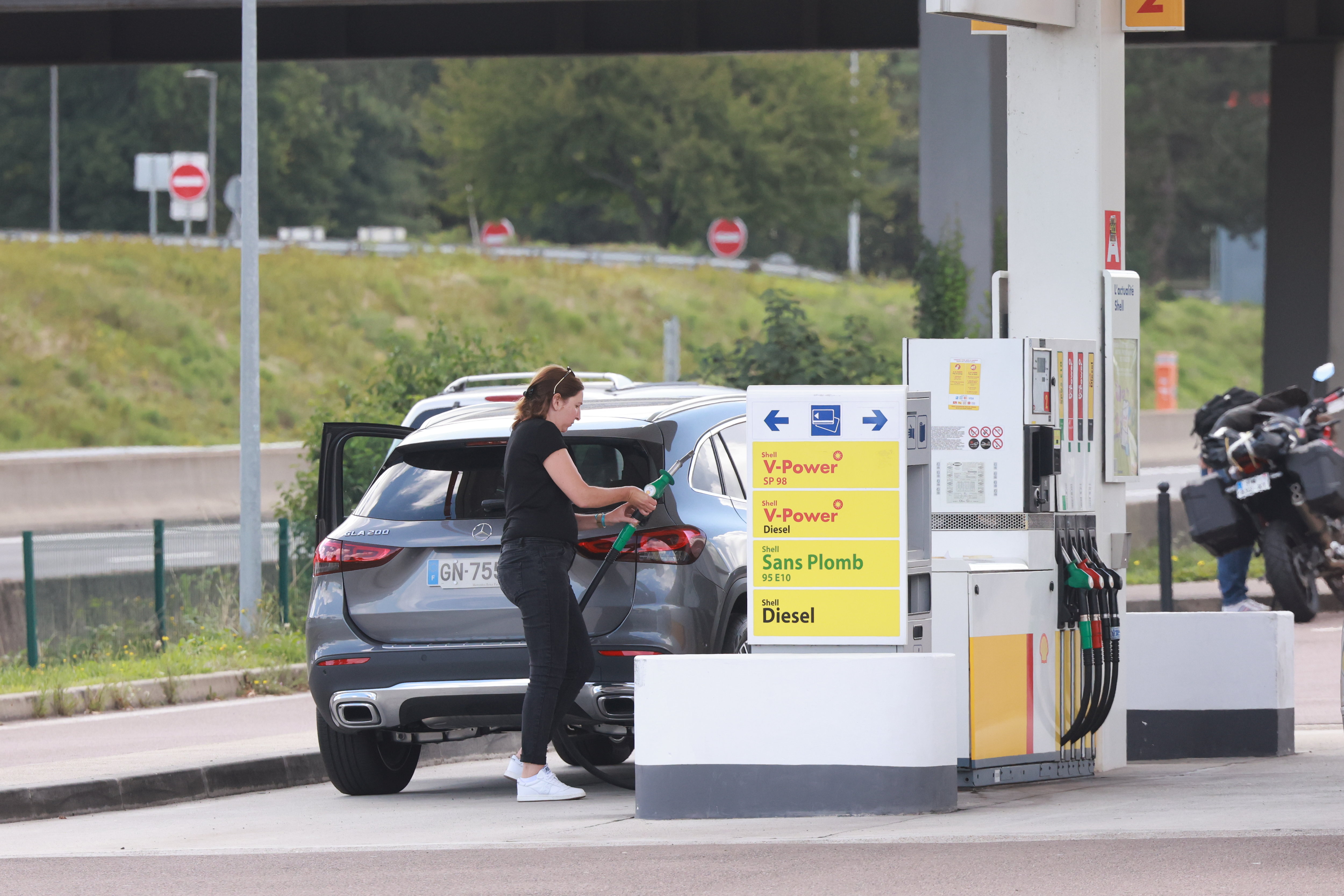 Les automobilistes français doivent de nouveau faire face à une flambée des prix du carburant, en plein cœur de l’été. LP/Philippe Lavieille