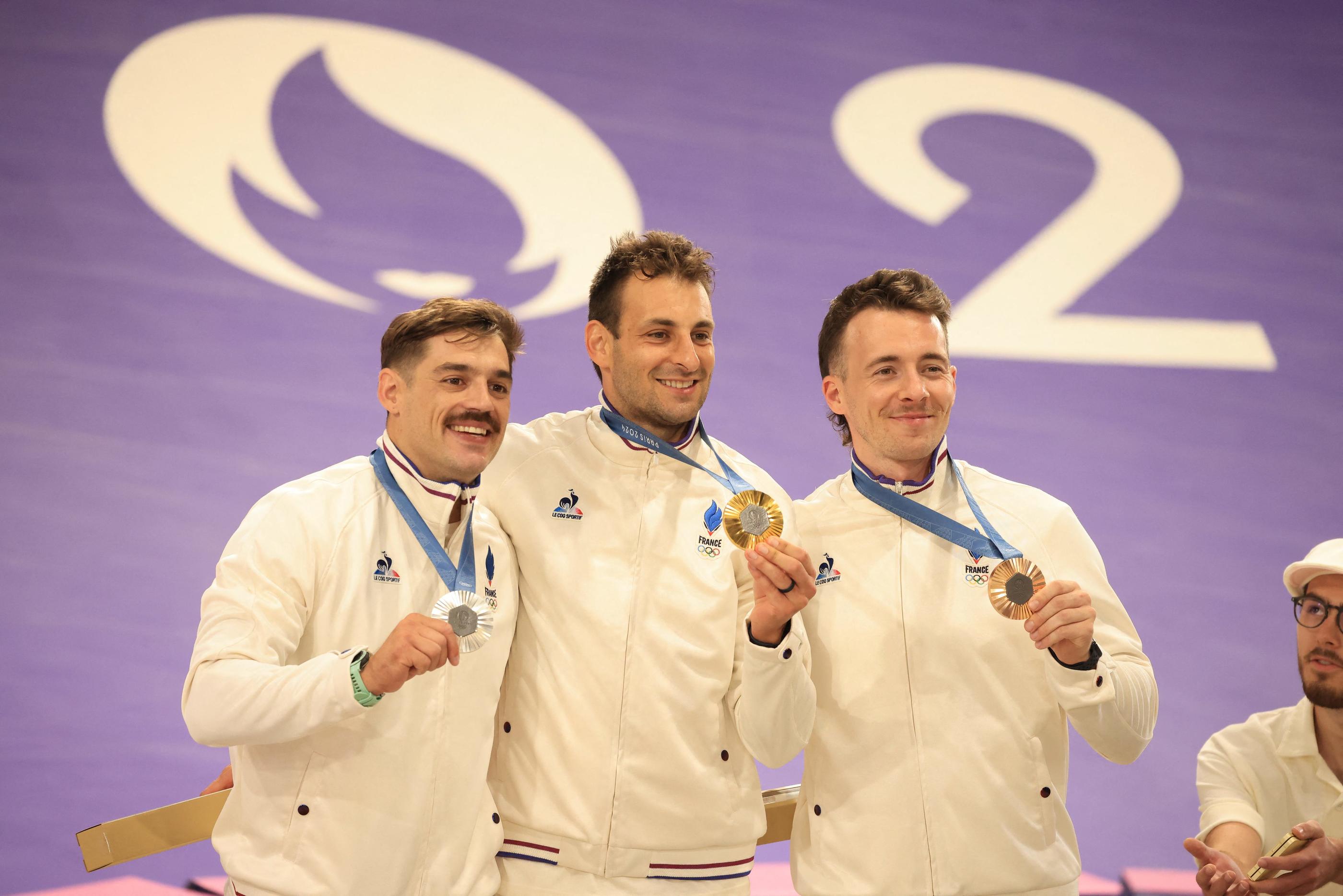 Sylvain André (à gauche), Joris Daudet (au centre) et Romain Mahieu sont les trois héros du BMX français. LP/Olivier Arandel