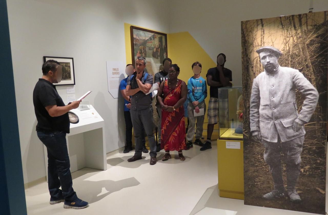 <b></b> Meaux, jeudi 26 juillet 2018. Cinq détenus de la prison de Meaux-Chauconin ont lu des textes, qu’ils ont écrits, tout au long de l’exposition temporaire du musée de la Grande guerre.