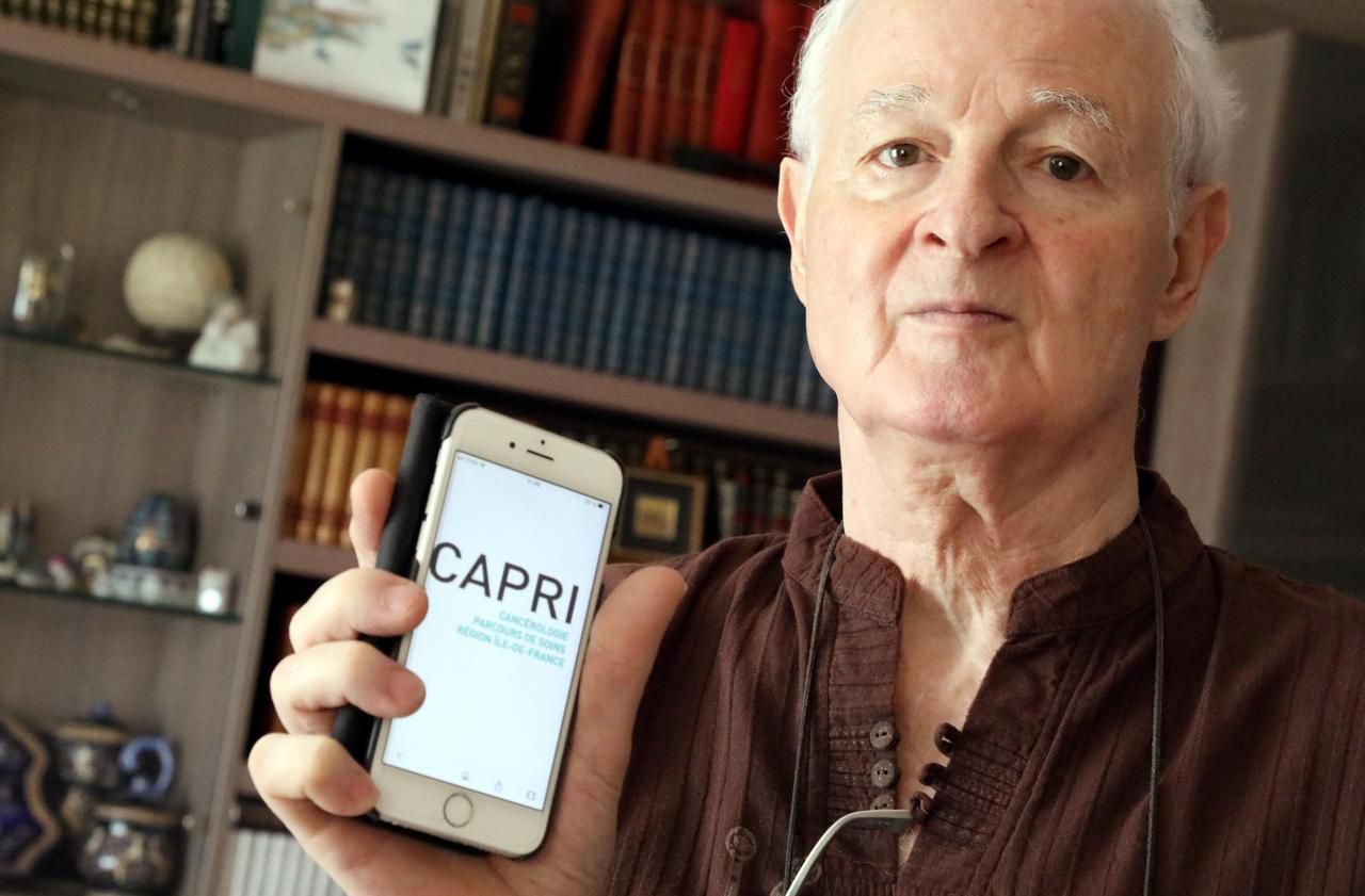 <b></b> Jean-Luc Gandossi, atteint d’un cancer digestif, teste l’application Capri, qui le relie à l’Institut Gustave-Roussy de Villejuif (Val-de-Marne).