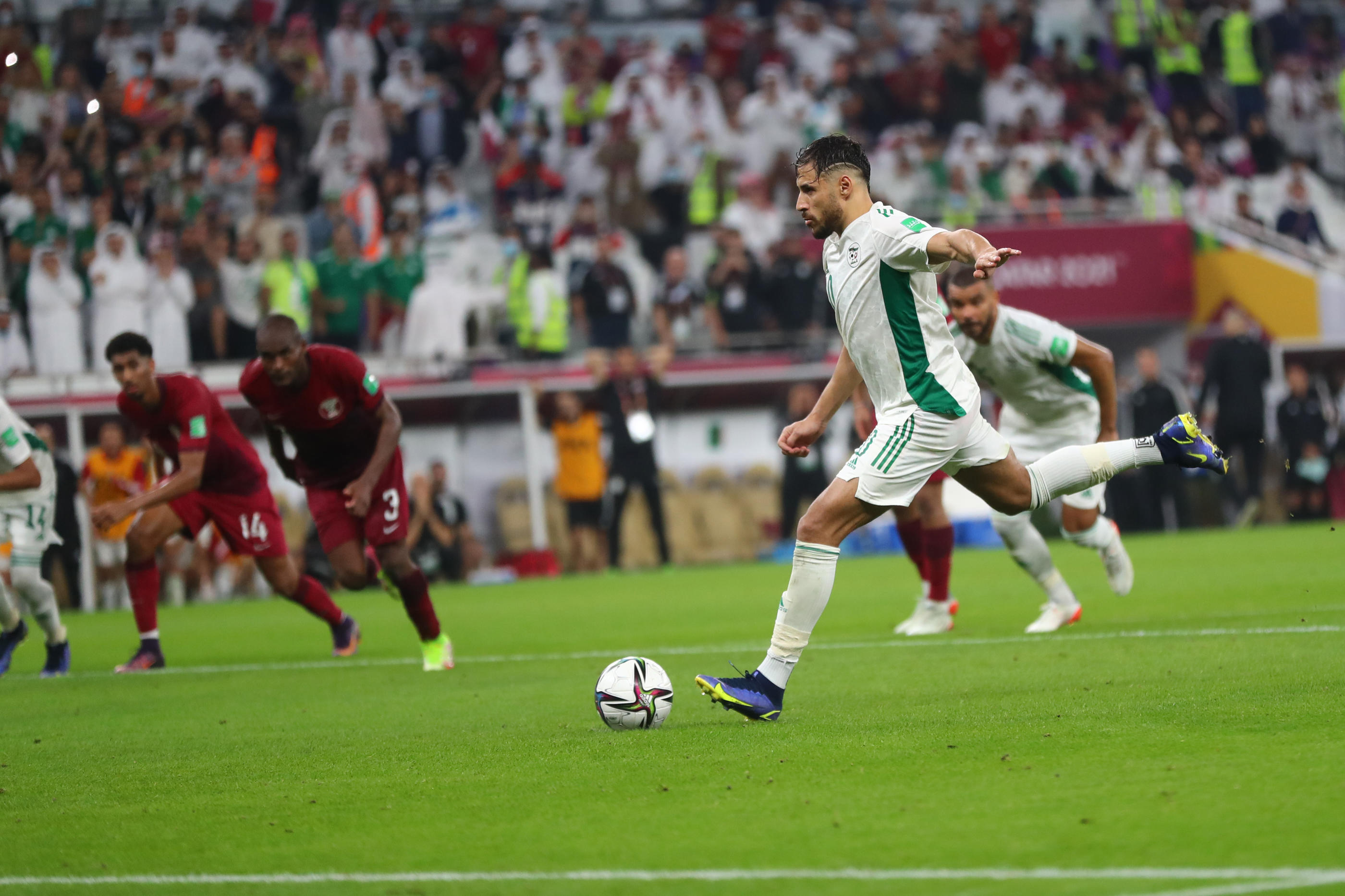 Une lueur d'espoir brille pour un joueur de l'équipe d'Algérie
