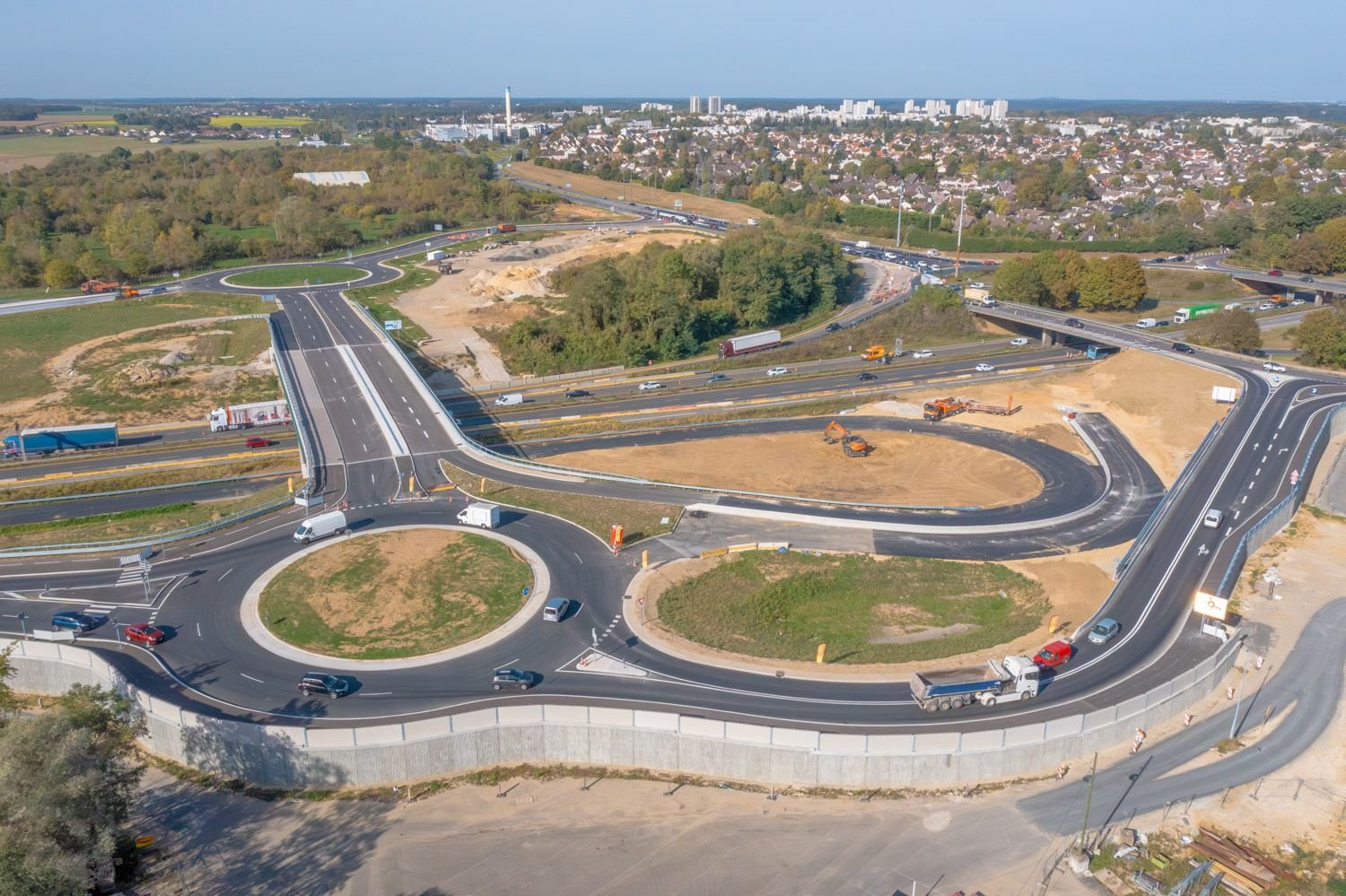 Le conseil départemental procède au réaménagement du Ring des Ulis (Essonne) et du pont de Mondétour. Quatrevingtdouze.