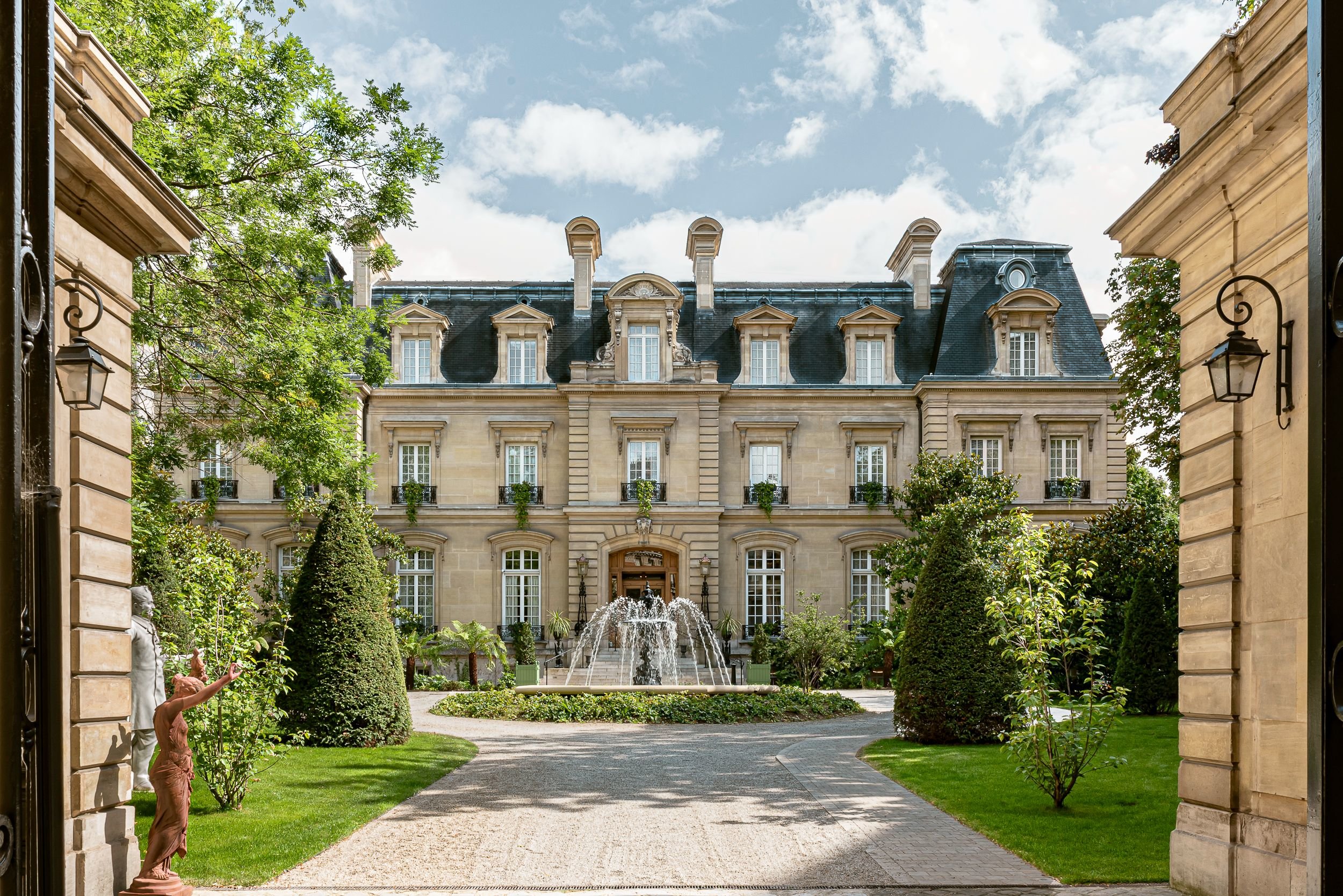 L'ouverture du Cheval Blanc Paris, le premier palace parisen de