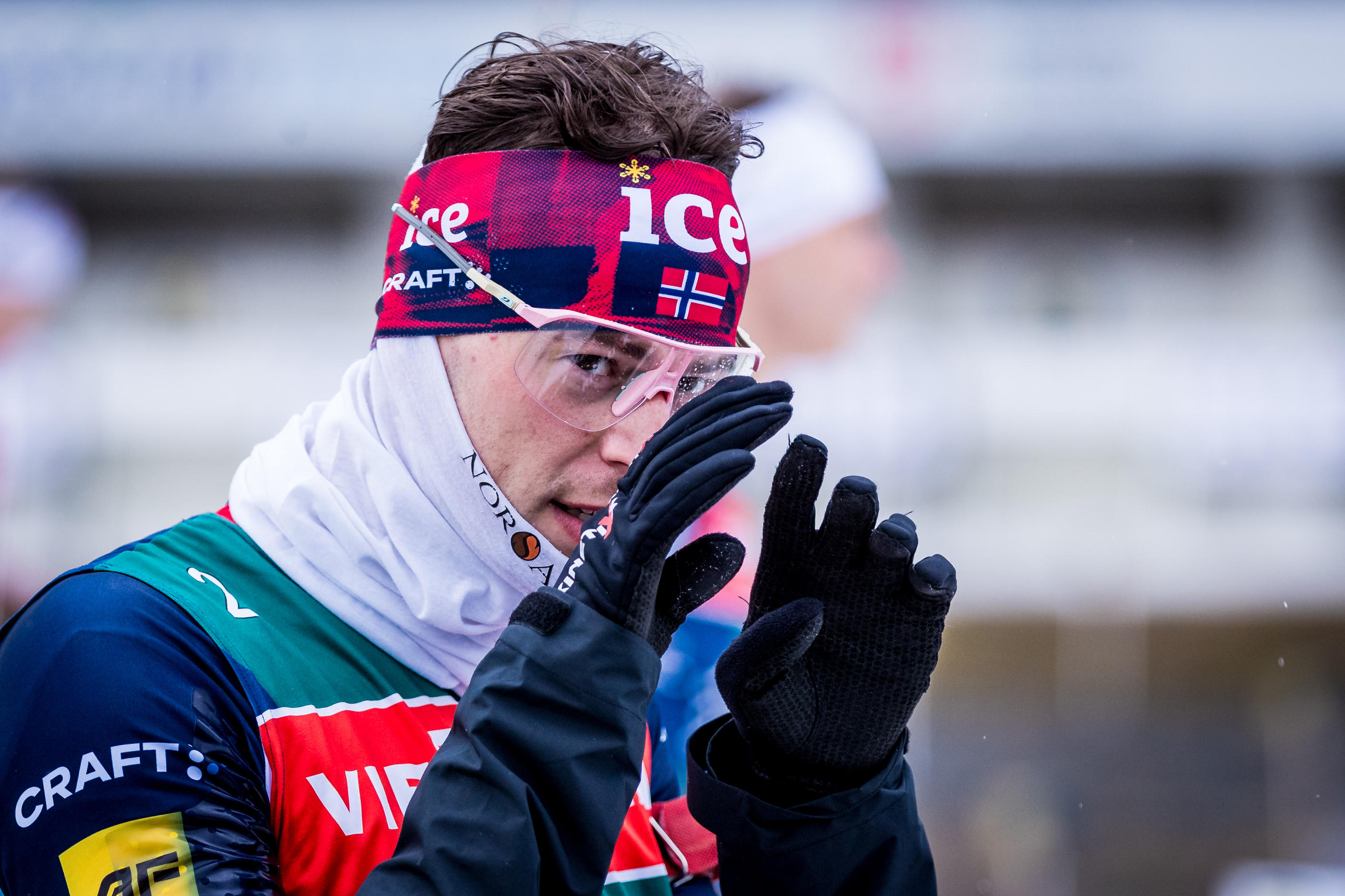 Sturla Holm Laegreid a réalisé une course tonitruante, finissant 3,5 secondes devant son compatriote norvégien Johannes Boe, ce samedi
(Jaroslav Svoboda / Icon Sport).