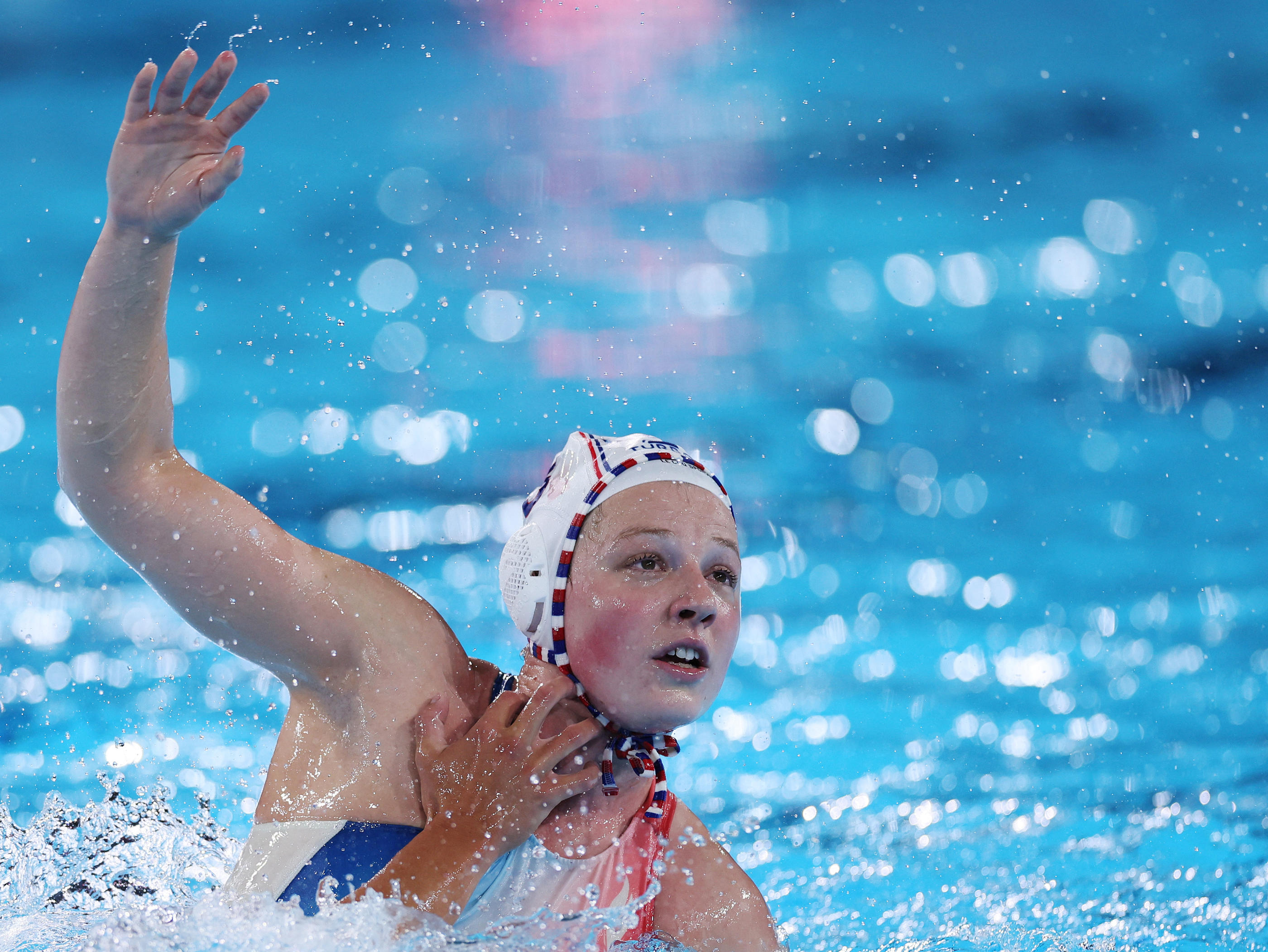 L'équipe de France féminine de water-polo d'Orselya Hertzka, auteure de deux des cinq buts des Bleues ce vendredi, n'a pas fait le poids face aux Américaines. Reuters/Leah Millis