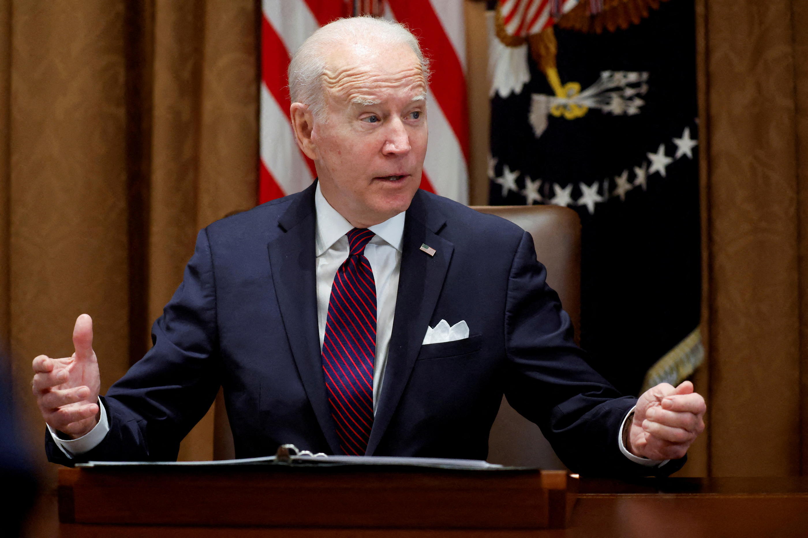 Depuis la Maison Blanche, Joe Biden a montré les muscles, mettant la Russie en garde contre toute intrusion. REUTERS/Jonathan Ernst
