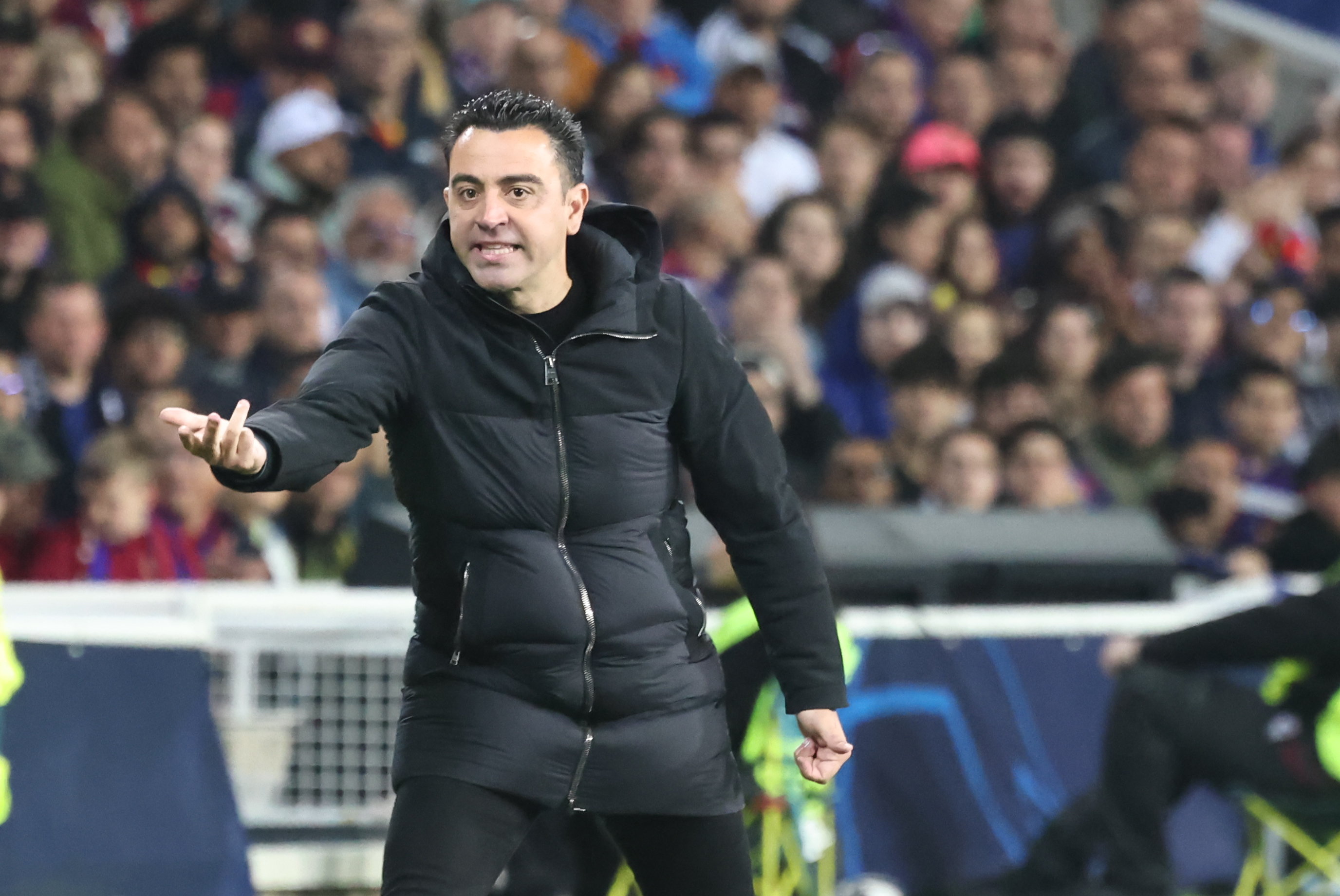 Xavi, l'entraîneur du FC Barcelone, a été exclu du bord de terrain de la rencontre contre le PSG à la 56e minute. LP/Fred Dugit