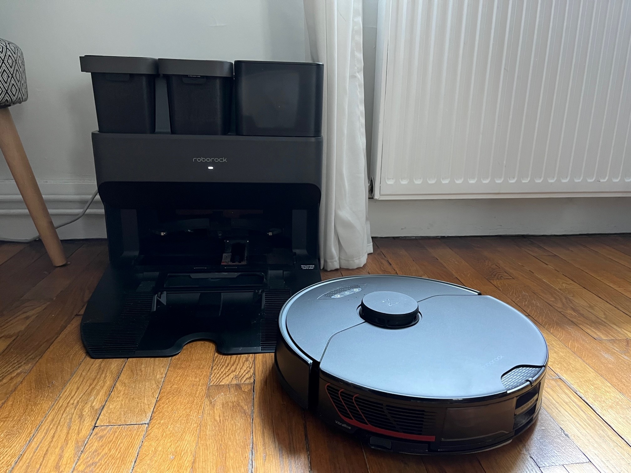 Boulanger fracasse le prix de cet aspirateur laveur iRobot Roomba pour le  black friday - Le Parisien