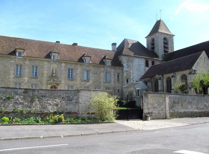 <b></b> L'ancien couvent des Oratoriens est sur le point d'être racheté par la ville à l'association diocésaine de Versailles. 