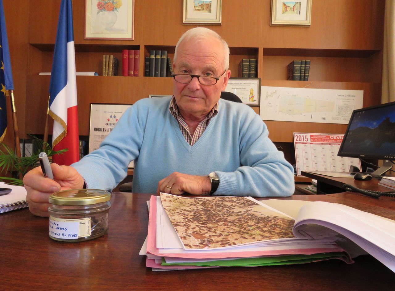 <b></b> Maire (SE) de Saint-Maurice-Montcouronne, Serge Zumello, a profité de la dernière séance du conseil municipal pour annoncer sa décision de démissionner de ses fonctions. 