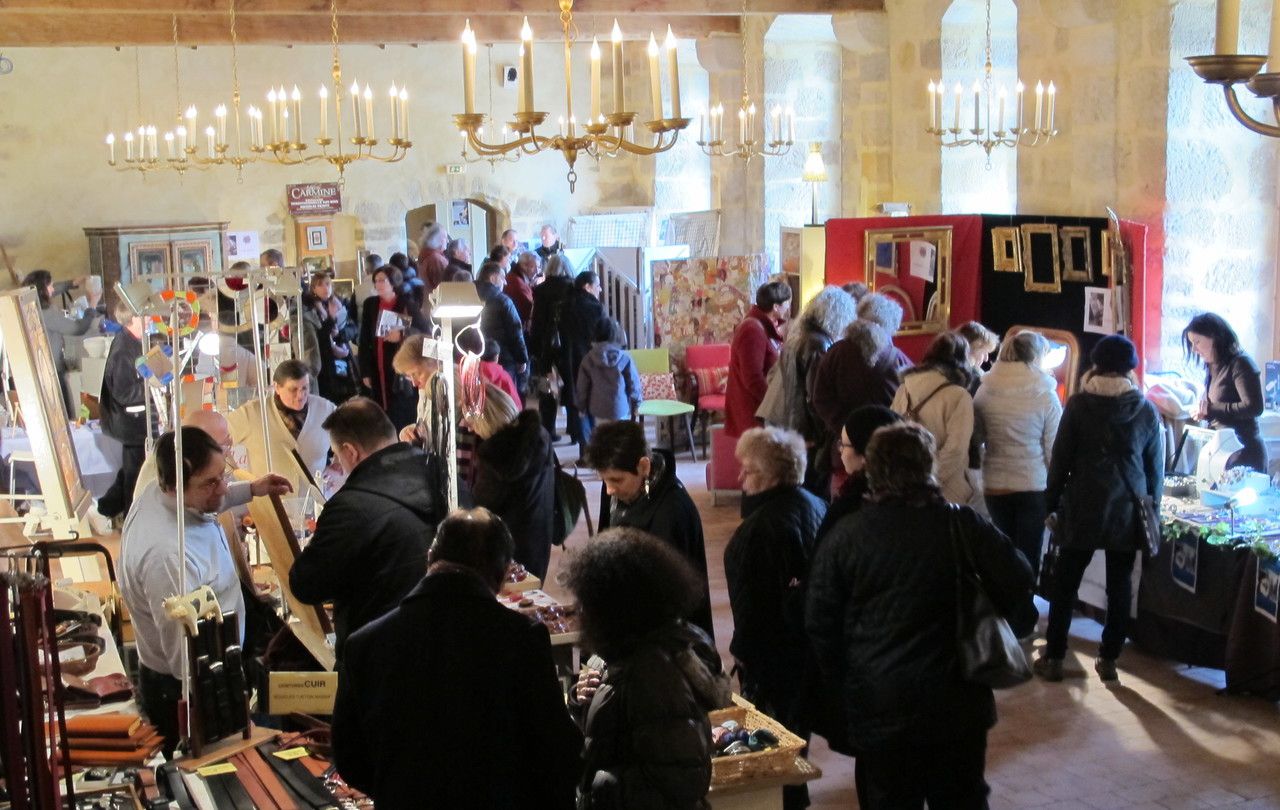 <b></b> Blandy-les-Tours, avril 2013. L’écrin authentique du château médiéval de Blandy-les-Tours accueille chaque année un salon d’artisanat d’art lors des Journées européennes des métiers d’art. 