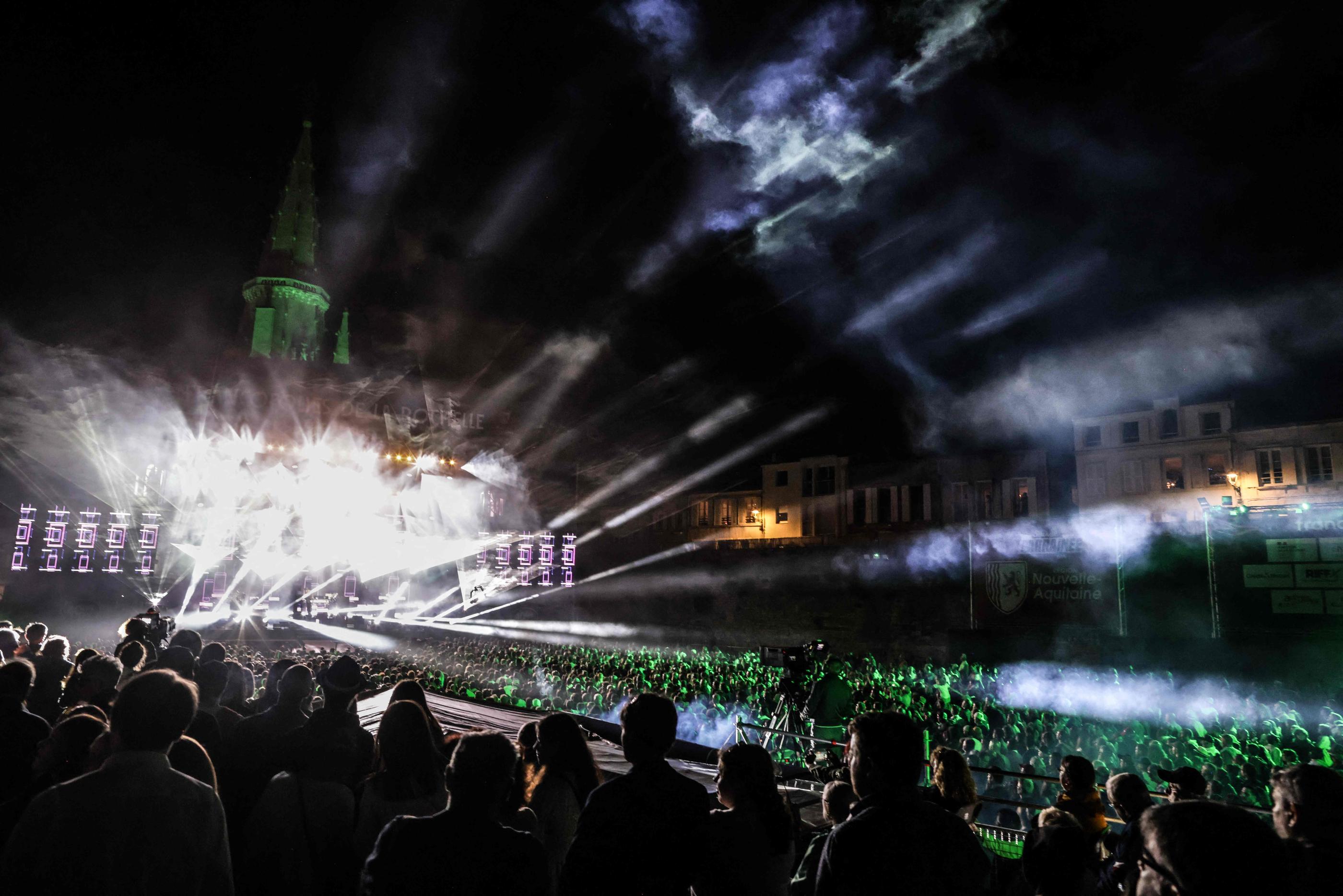 Jean-Michel Jarre a embrasé la nuit des Francofolies avec un show inédit «spécial 14 juillet». AFP/Thibaud Moritz