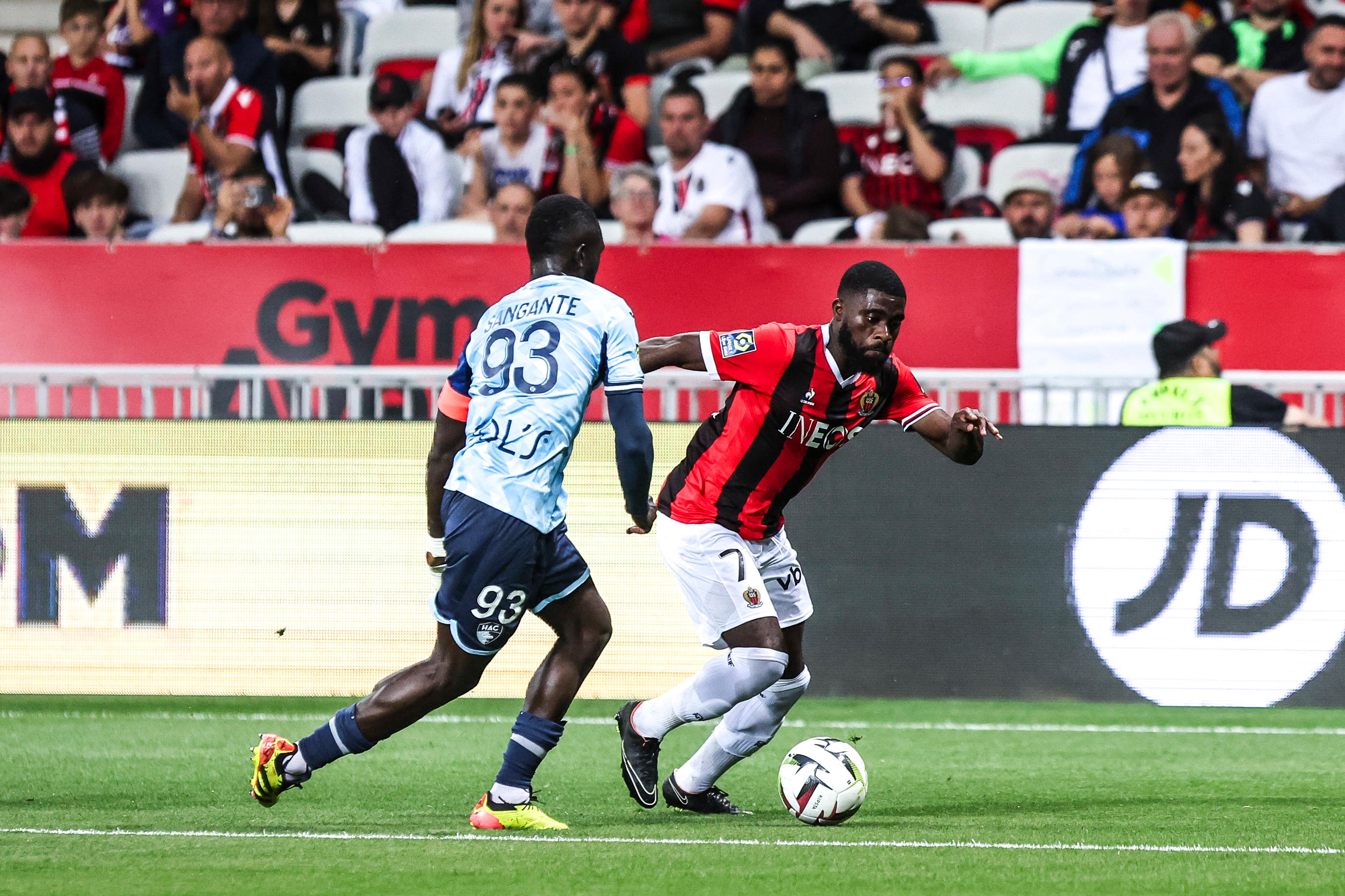Jérémie Boga et Nice se sont imposés contre Le Havre, ce vendredi soir en Ligue 1. Icon Sport/Johnny Fidelin