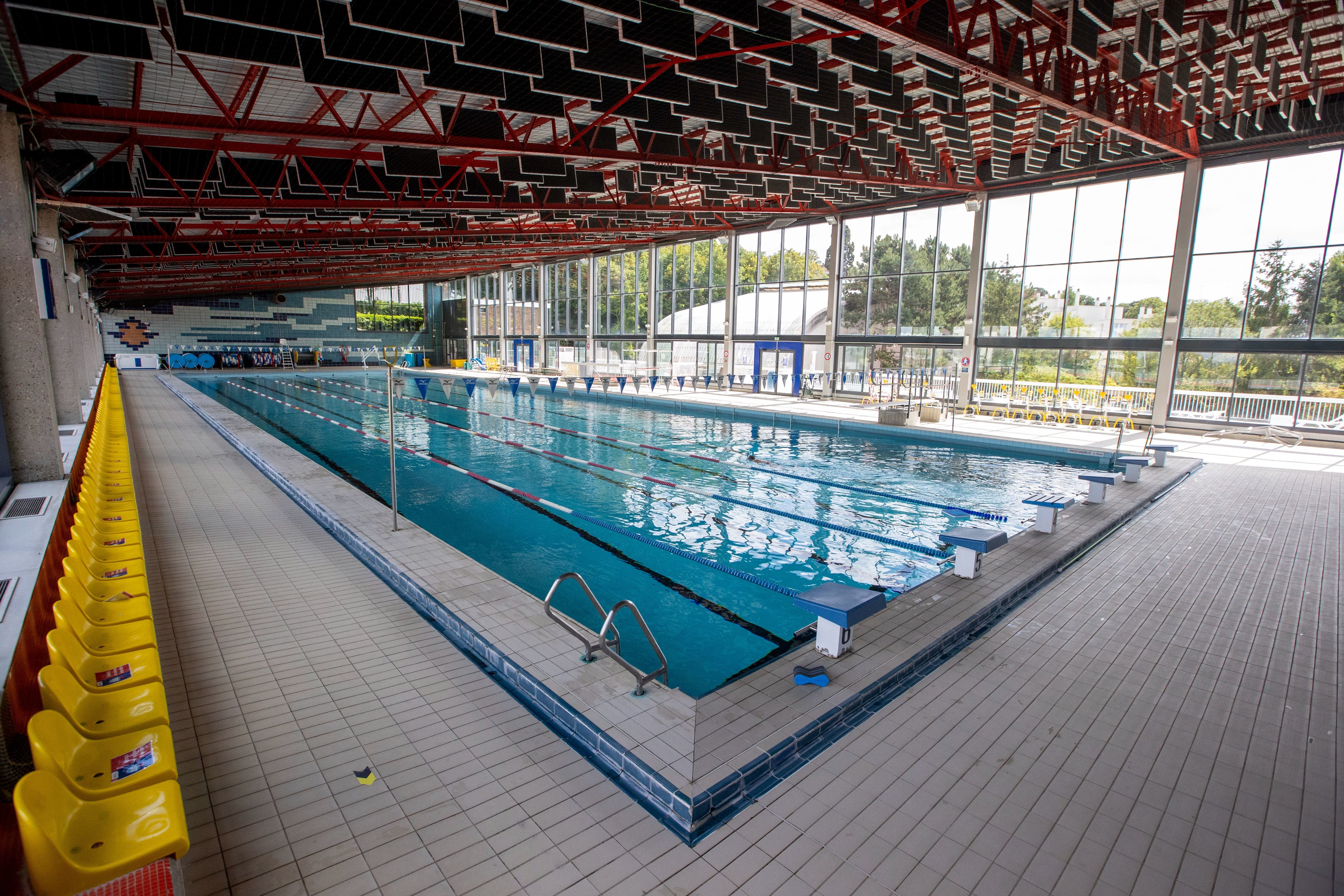 Meudon, lundi 5 septembre 2022. La piscine Guy-Bey est fermée depuis ce lundi matin après une décision brutale du groupe Vert Marine, qui invoque l'explosion de sa facture énergétique. /Ville de Meudon