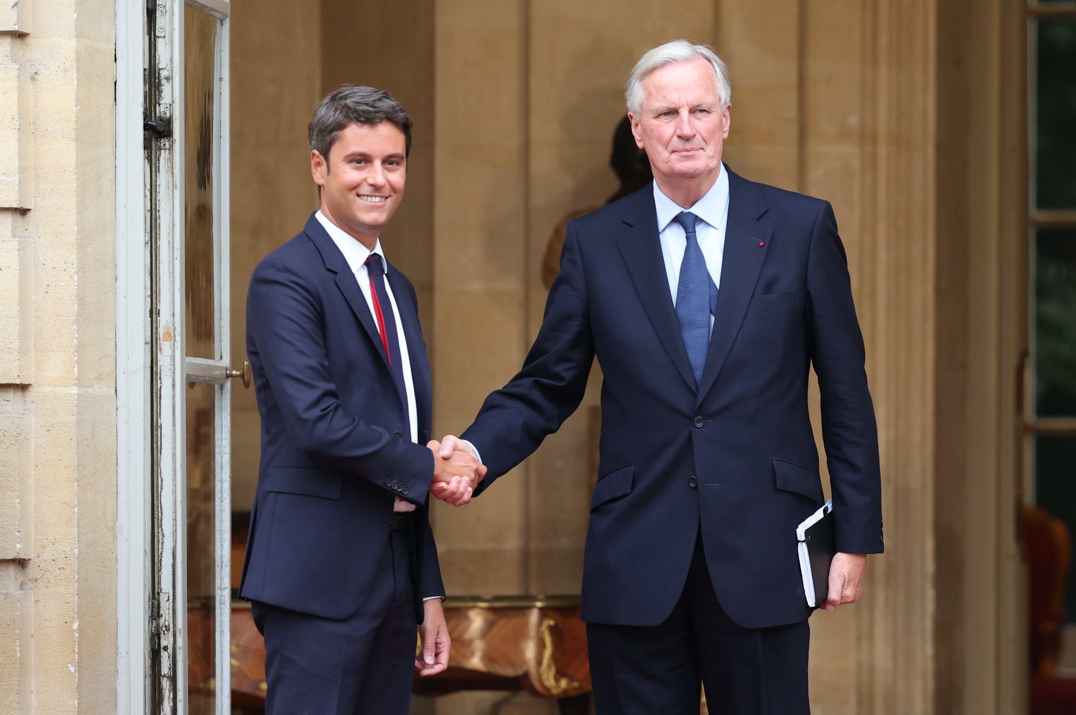 Gabriel Attal a passé la main jeudi à Michel Barnier, le nouveau Premier ministre. LP / Arnaud Journois