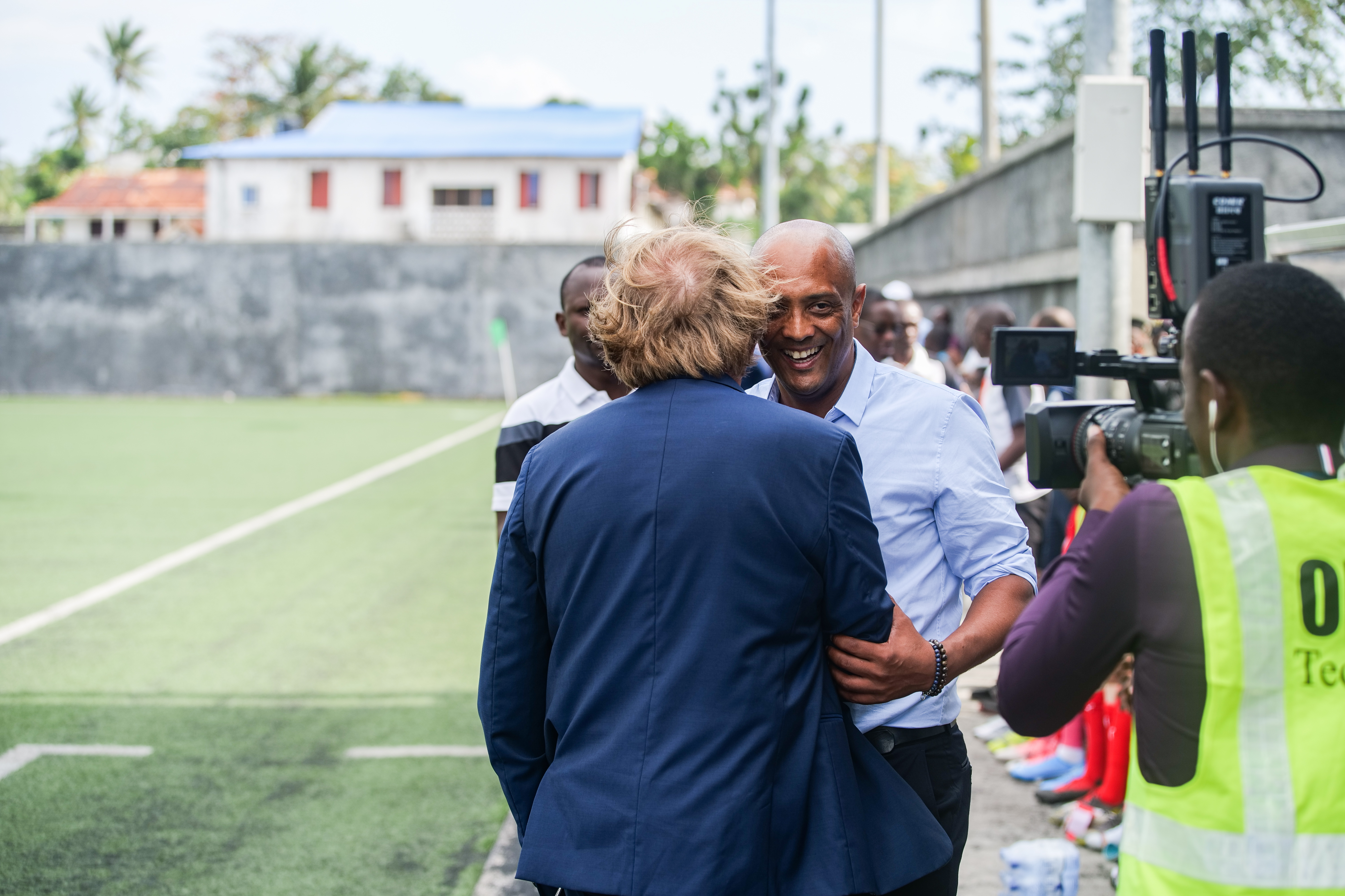 Les Comores qualifiés pour la CAN : un miracle signé Amir Abdou, un coach marseillais de 48 ans