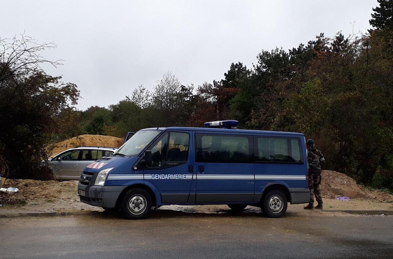 Bondoufle (Essonne), le jeudi 17 octobre 2019. Une rixe avait éclaté dans ce camp de Roms près de l’hippodrome, causant un mort et trois blessés. LP/Florian Garcia