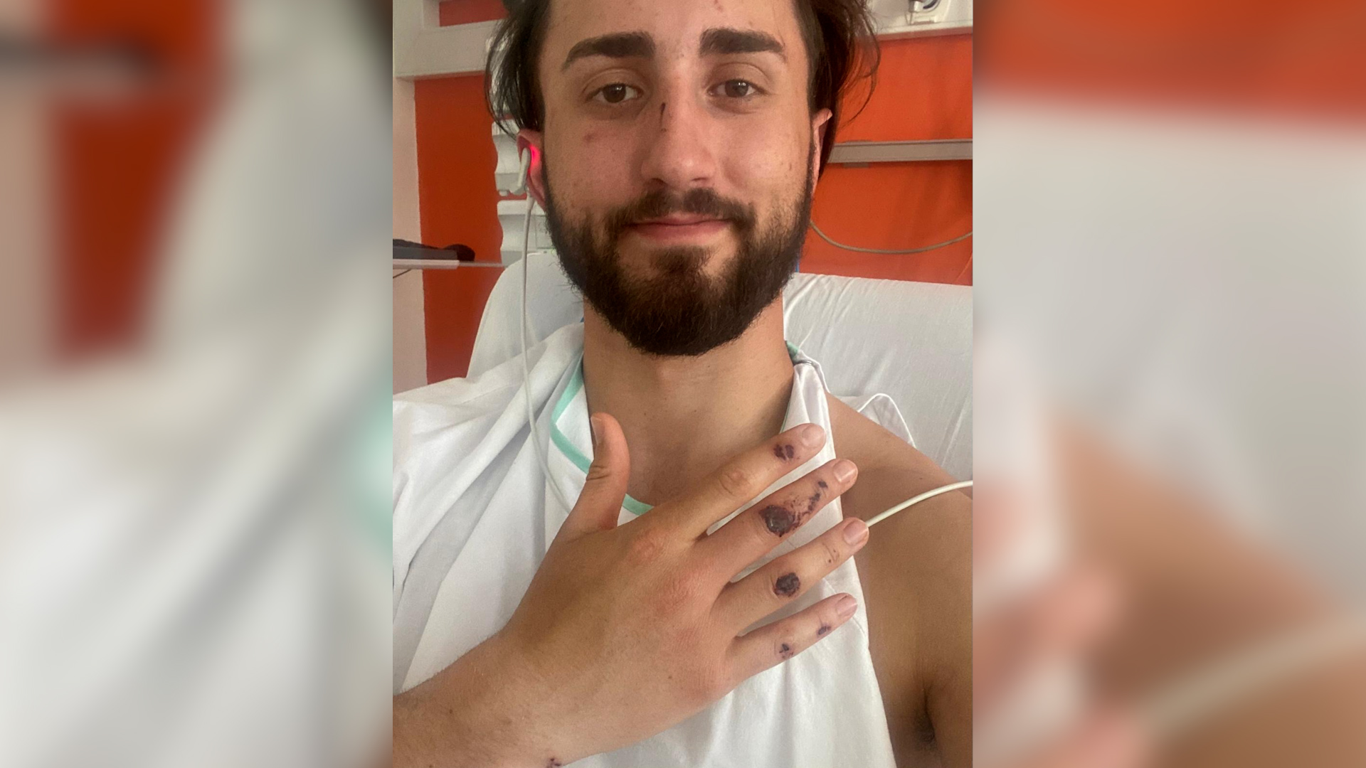 Davide, TikTokeur italien et enseignant d’anglais de 24 ans, a été secouru par des passagers alors qu’il était victime d’une crise cardiaque à bord d’un train.