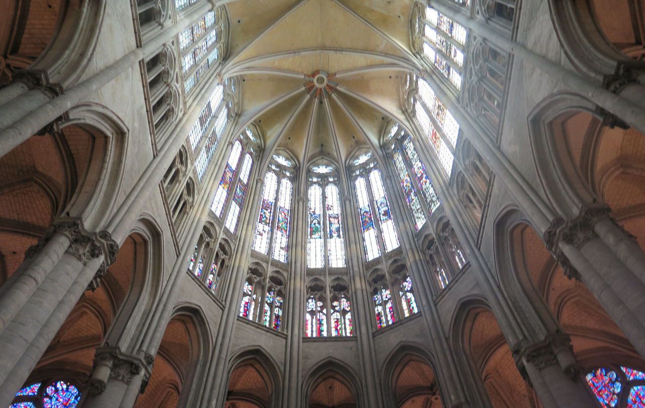 <b></b> Illustration. La cathédrale de Beauvais (Oise). 