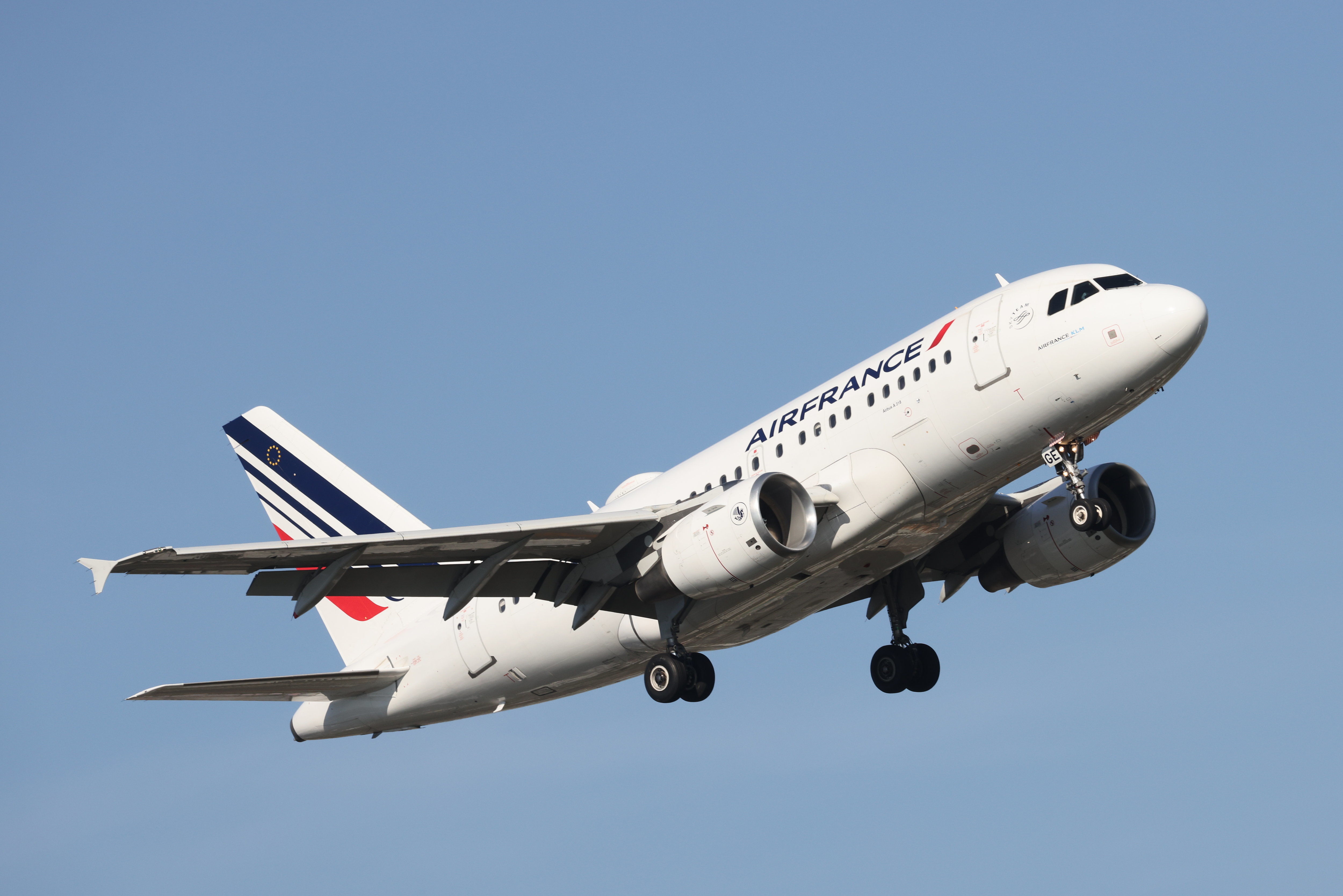 Certaines compagnies aériennes comme Air France se vantent d'avoir déjà amorcé la transition vers les carburants durables d'aviation. LP/Arnaud Journois