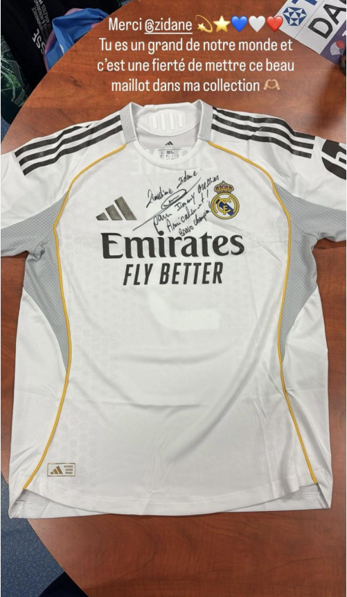 Maillot Real Madrid Zidane Taille M – Blanc, Occasion Collector
