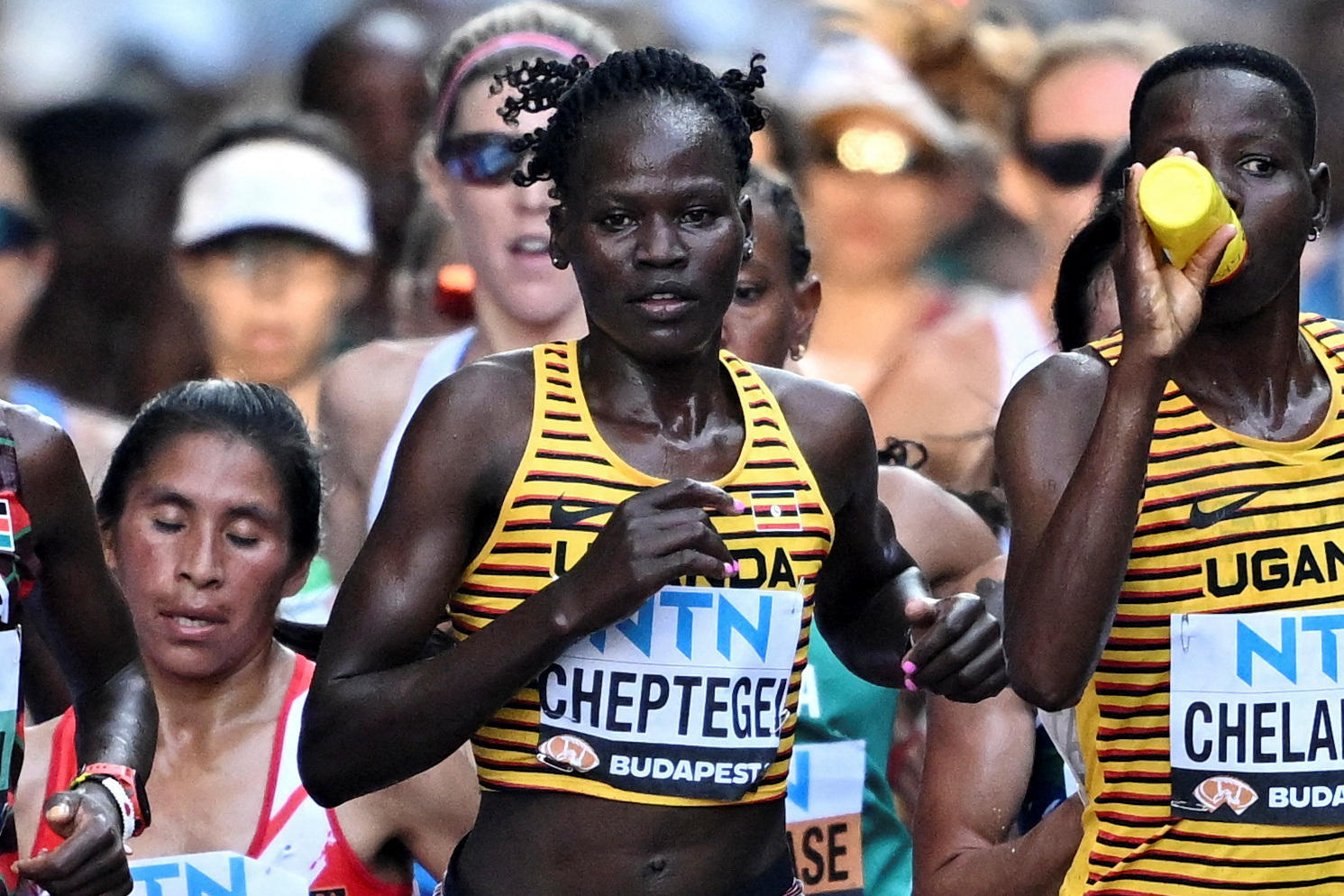 Rebecca Cheptegei, ici aux Championnats du monde d'athlétisme de 2023, a été victime d'un féminicide. REUTERS/Dylan Martinez/File Photo