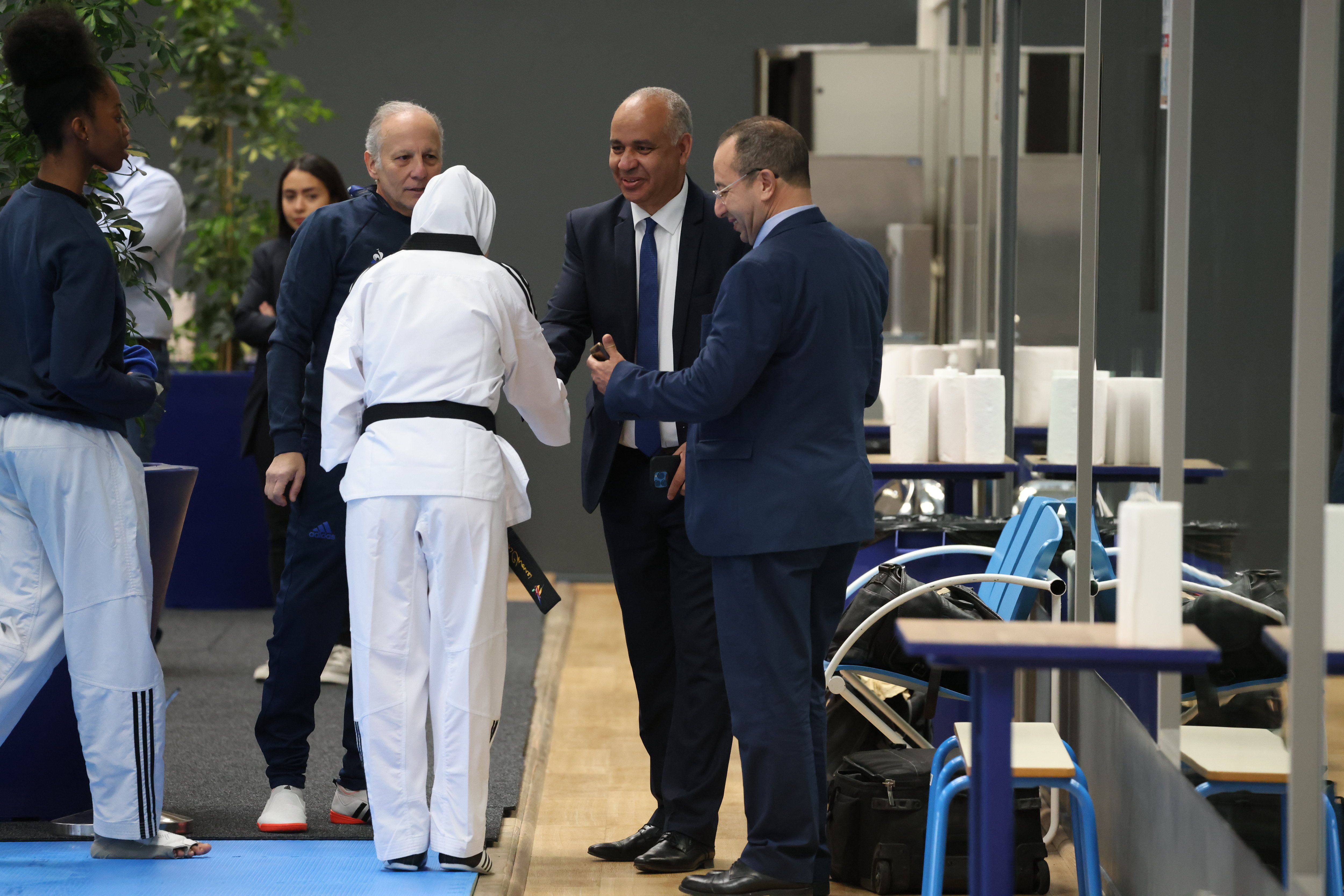 Hassane Sadok, président de la Fédération française de taekwondo, ici au centre de la photo. Archives/LP/Olivier Lejeune